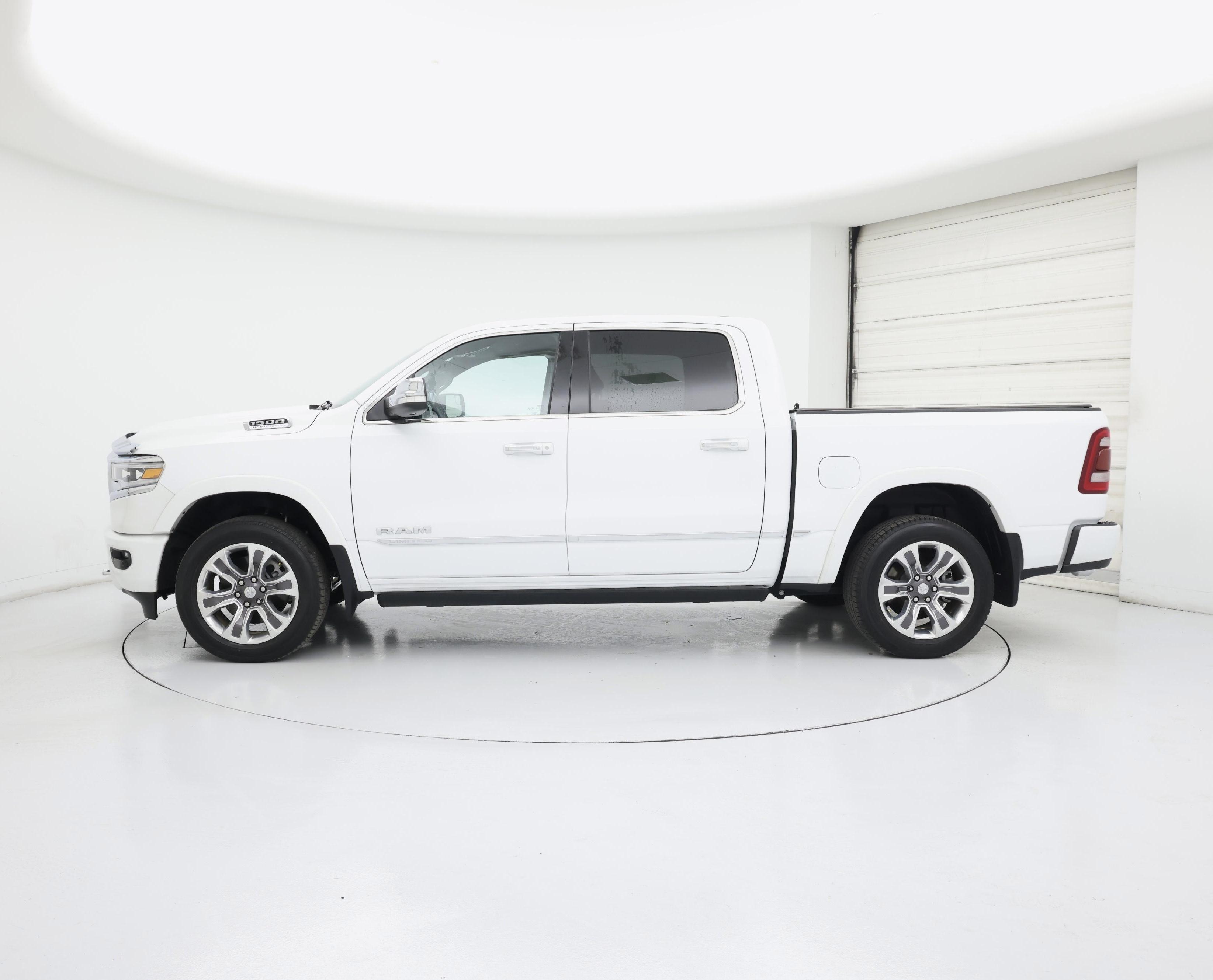 Thumbnail: 2022 RAM 1500 - 3