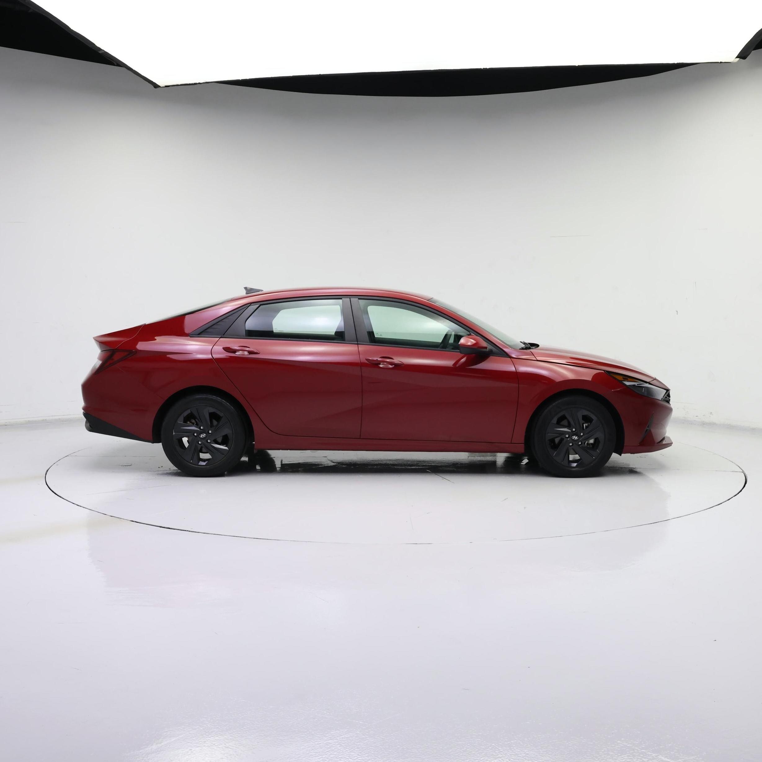 Thumbnail: 2022 Hyundai Elantra - 7