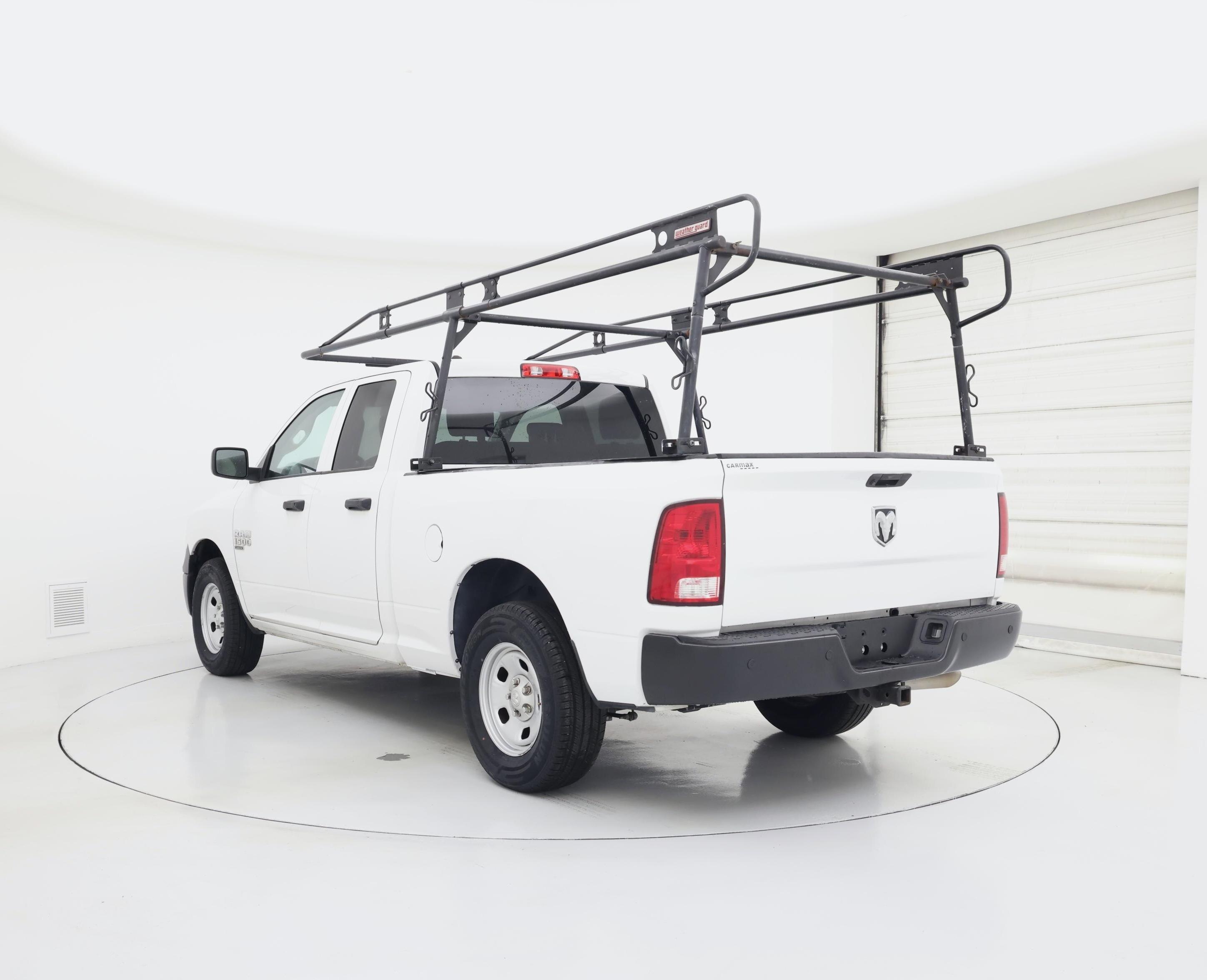 Thumbnail: 2023 RAM 1500 Classic - 2