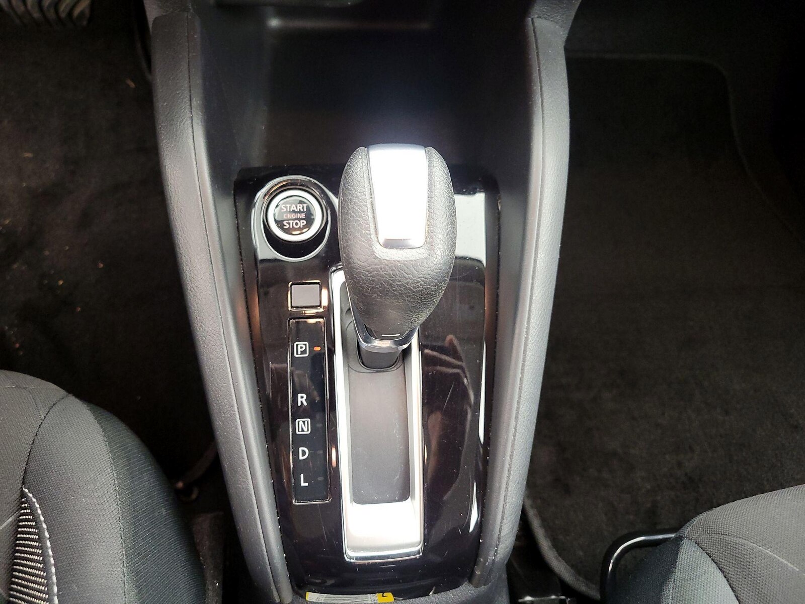 2020 Nissan Kicks S - Photo 18