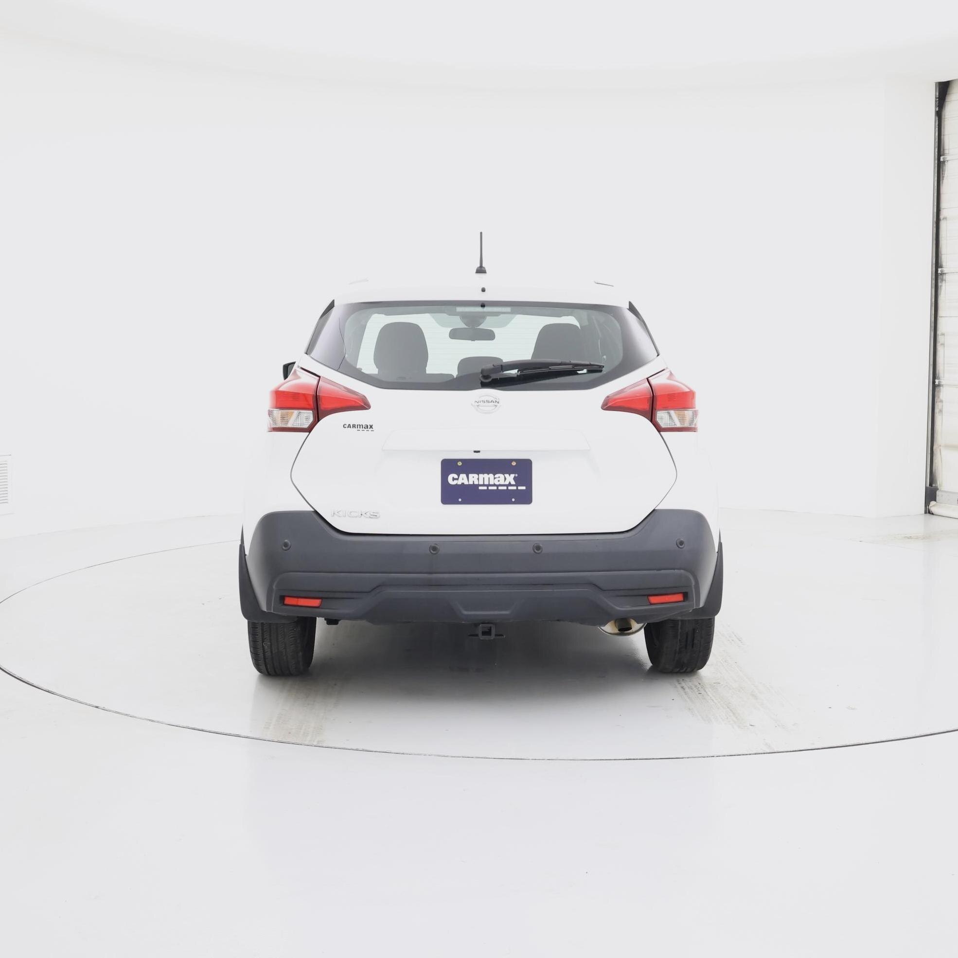 Thumbnail: 2020 Nissan Kicks - 6