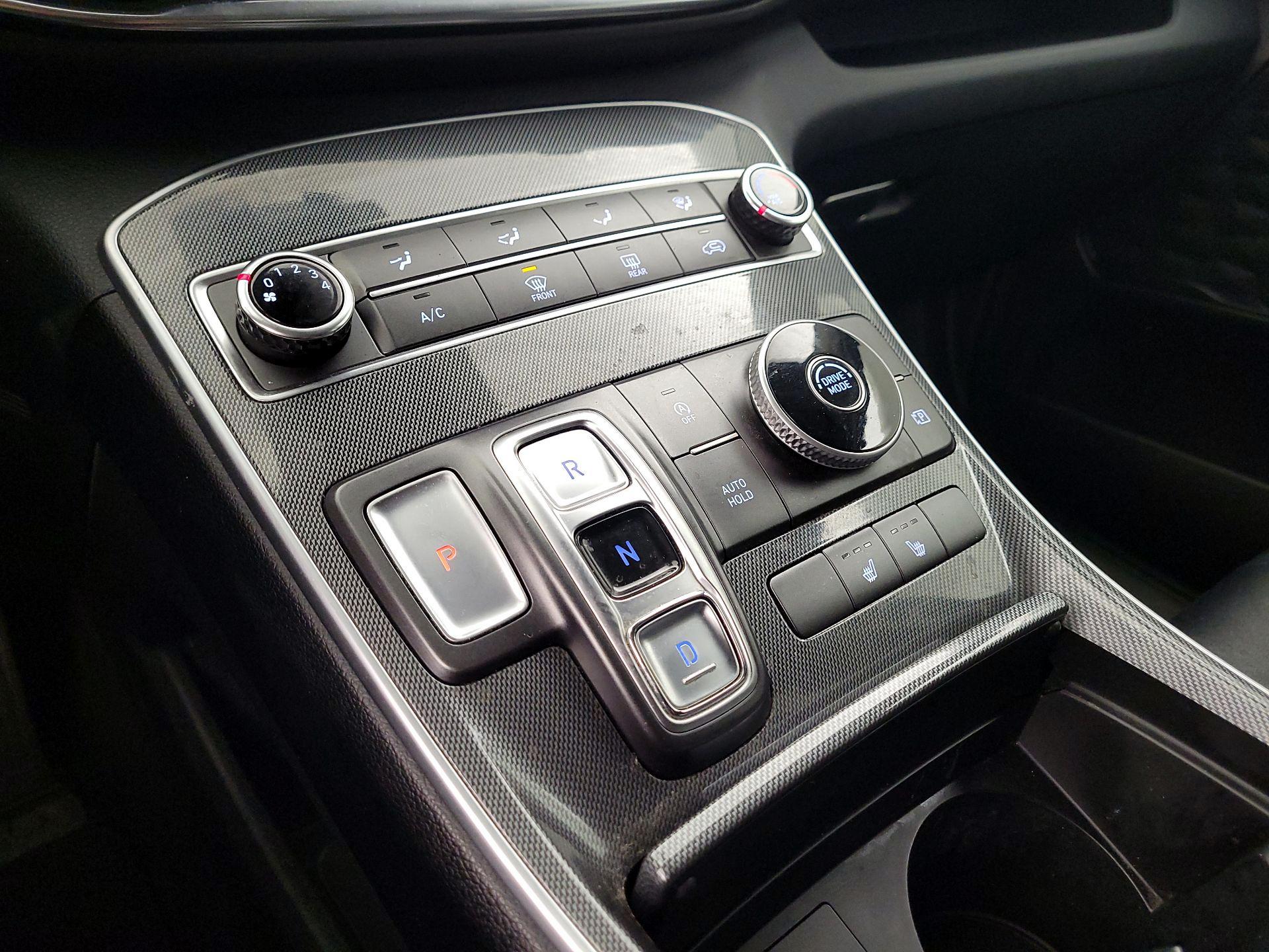 Thumbnail: 2022 Hyundai Santa Fe - 17