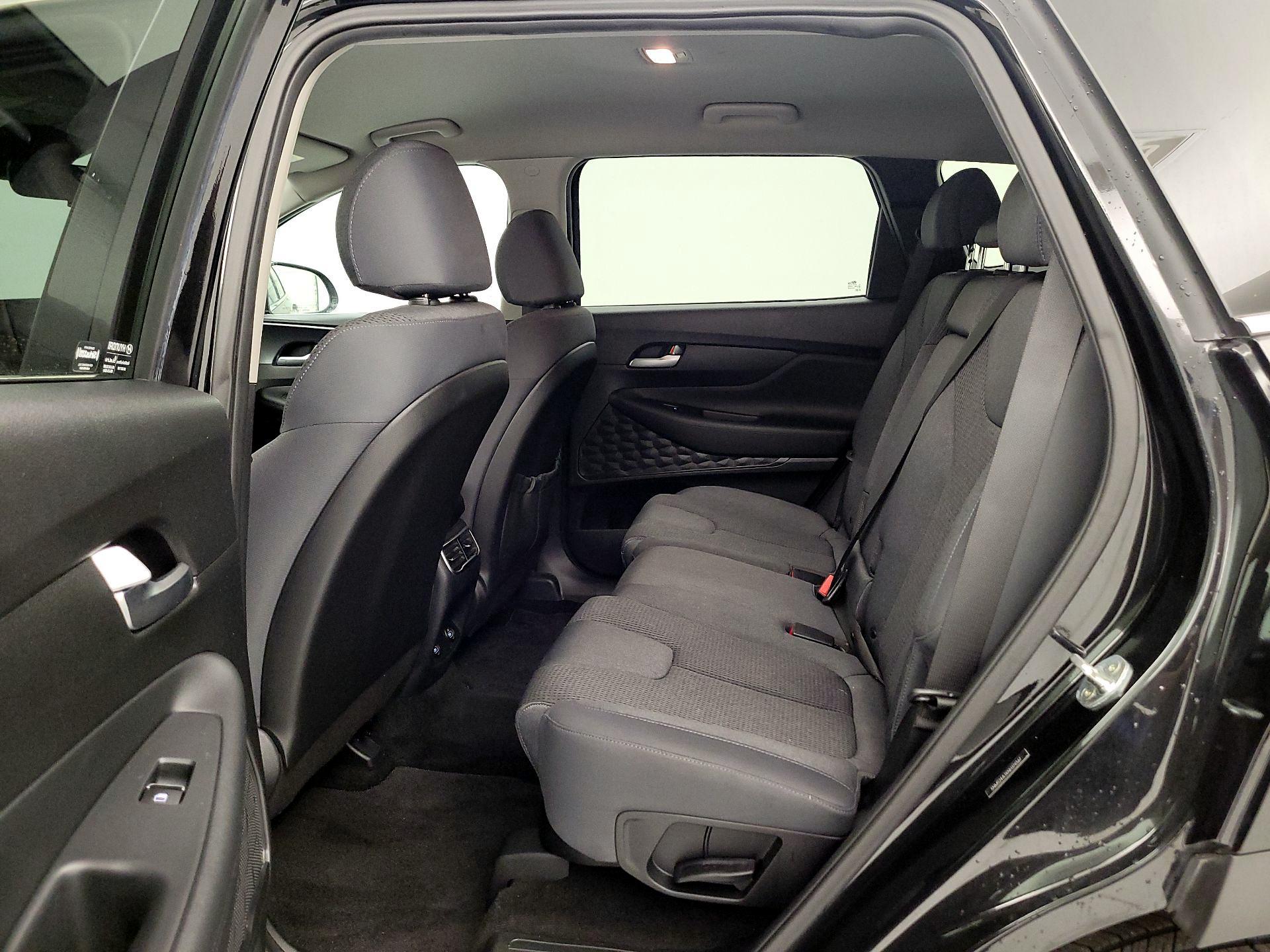 Thumbnail: 2022 Hyundai Santa Fe - 18