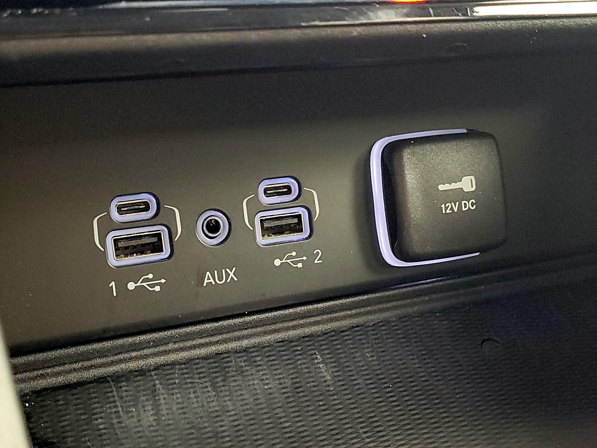 Thumbnail: 2023 Jeep Grand Cherokee - 18