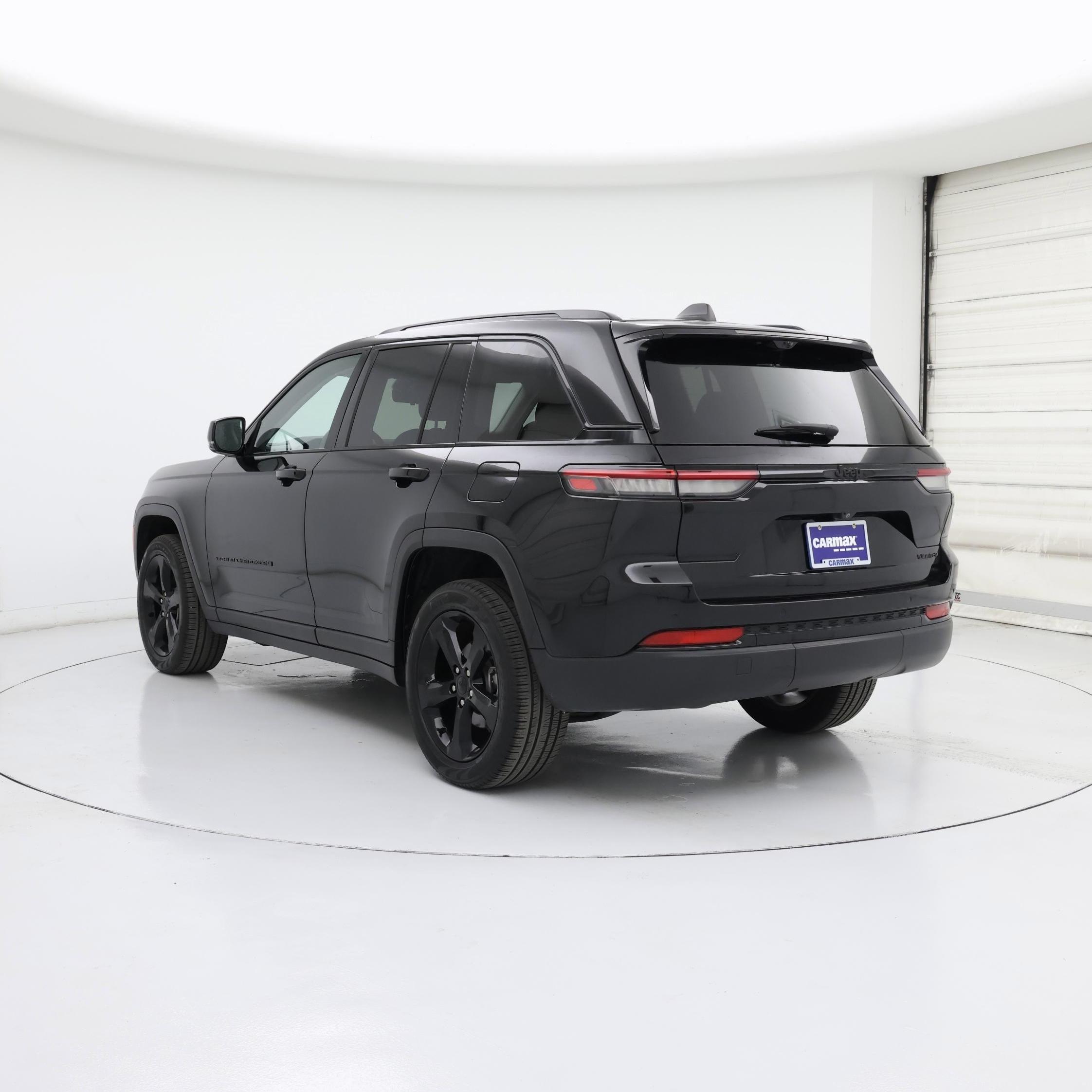Thumbnail: 2023 Jeep Grand Cherokee - 2