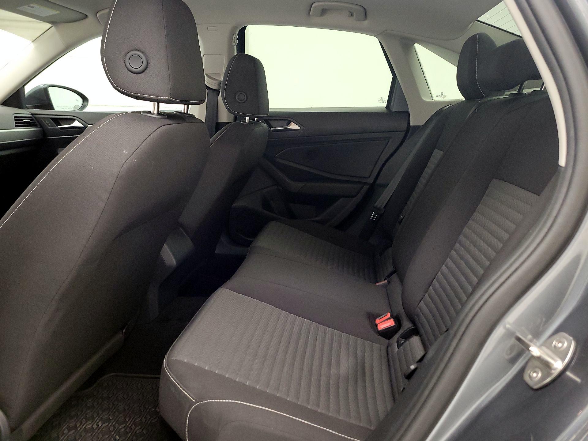 Thumbnail: 2024 Volkswagen Jetta - 19