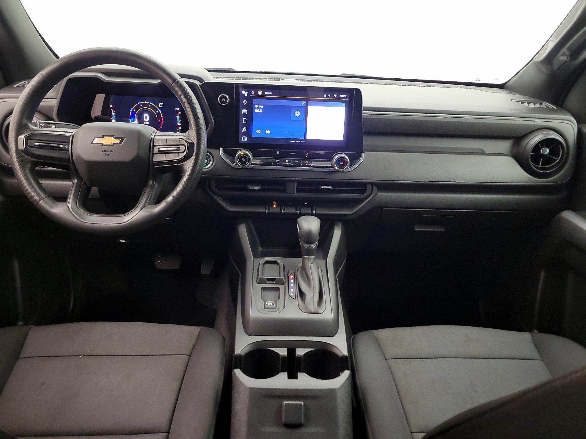 Thumbnail: 2023 Chevrolet Colorado - 9