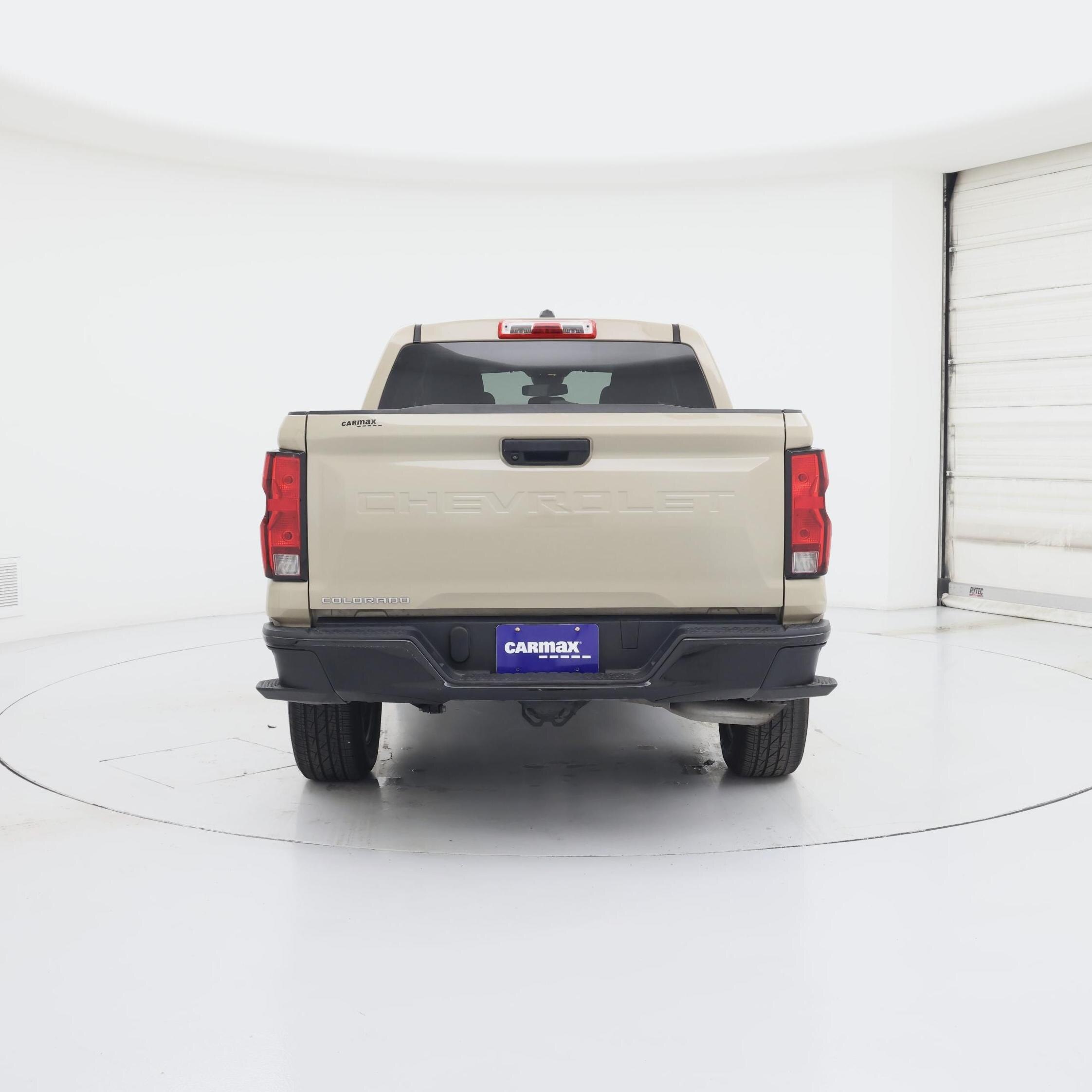 Thumbnail: 2023 Chevrolet Colorado - 6