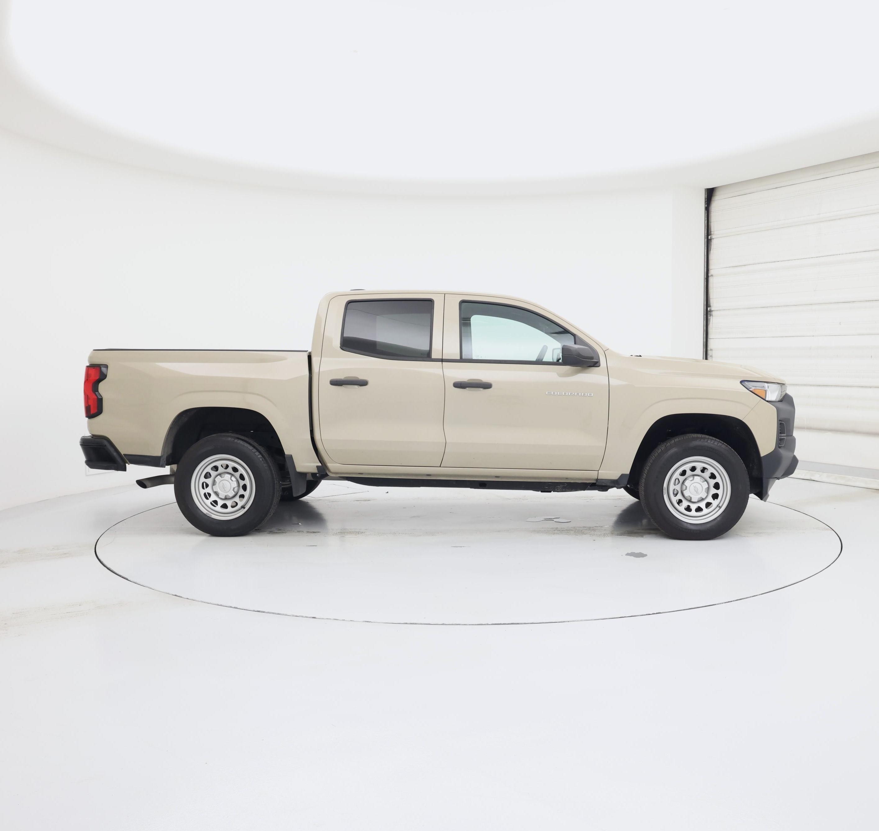 Thumbnail: 2023 Chevrolet Colorado - 7