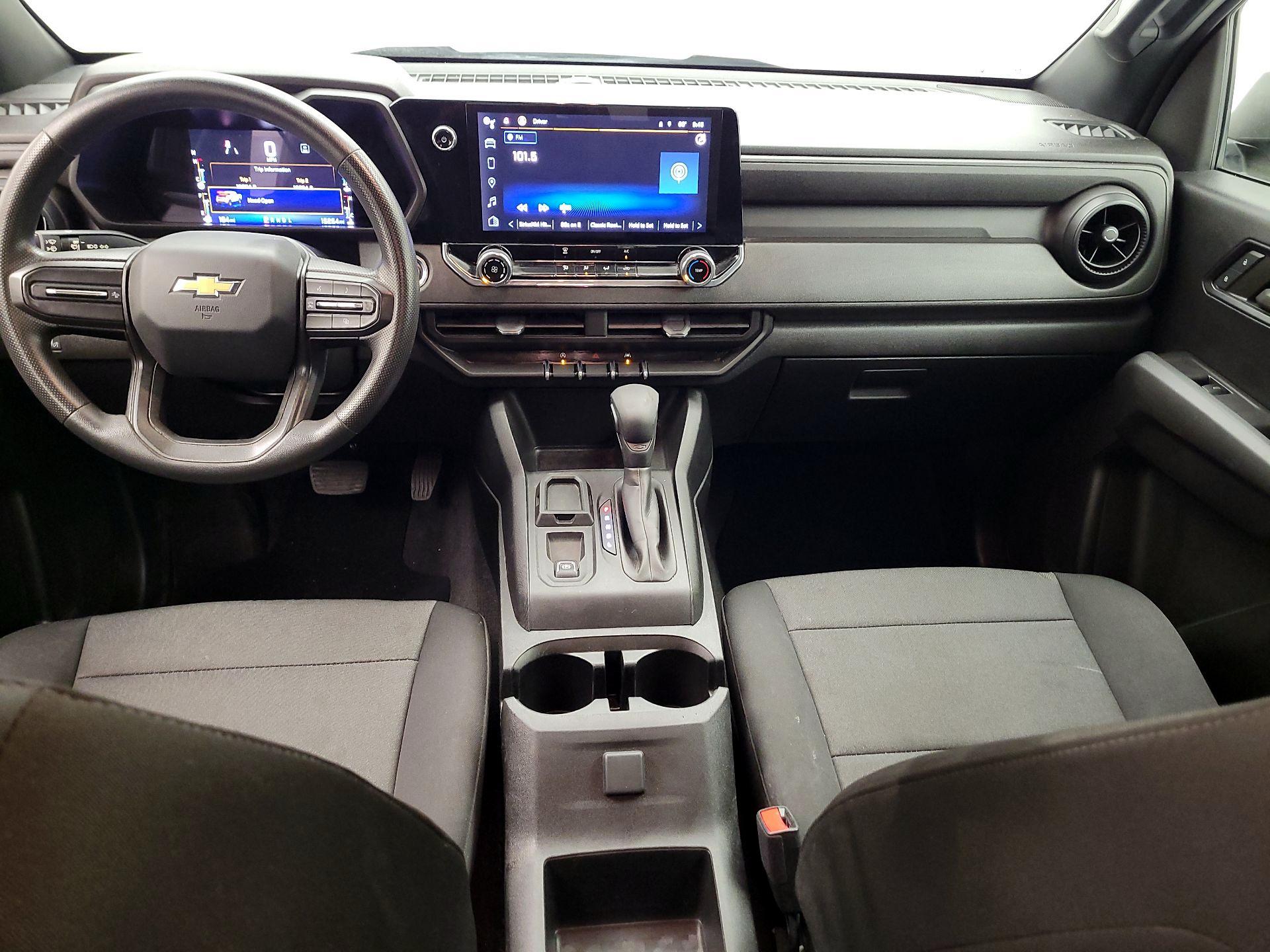 Thumbnail: 2023 Chevrolet Colorado - 9