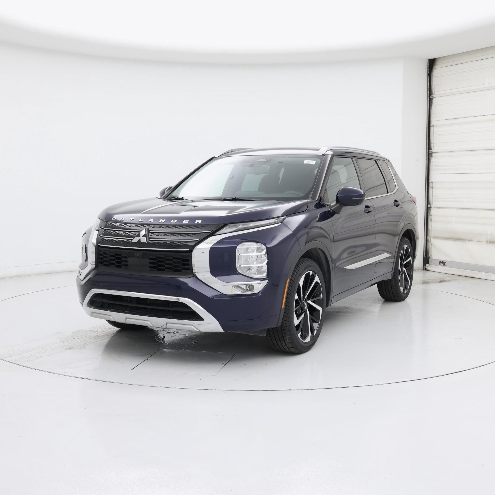 Thumbnail: 2022 Mitsubishi Outlander - 4