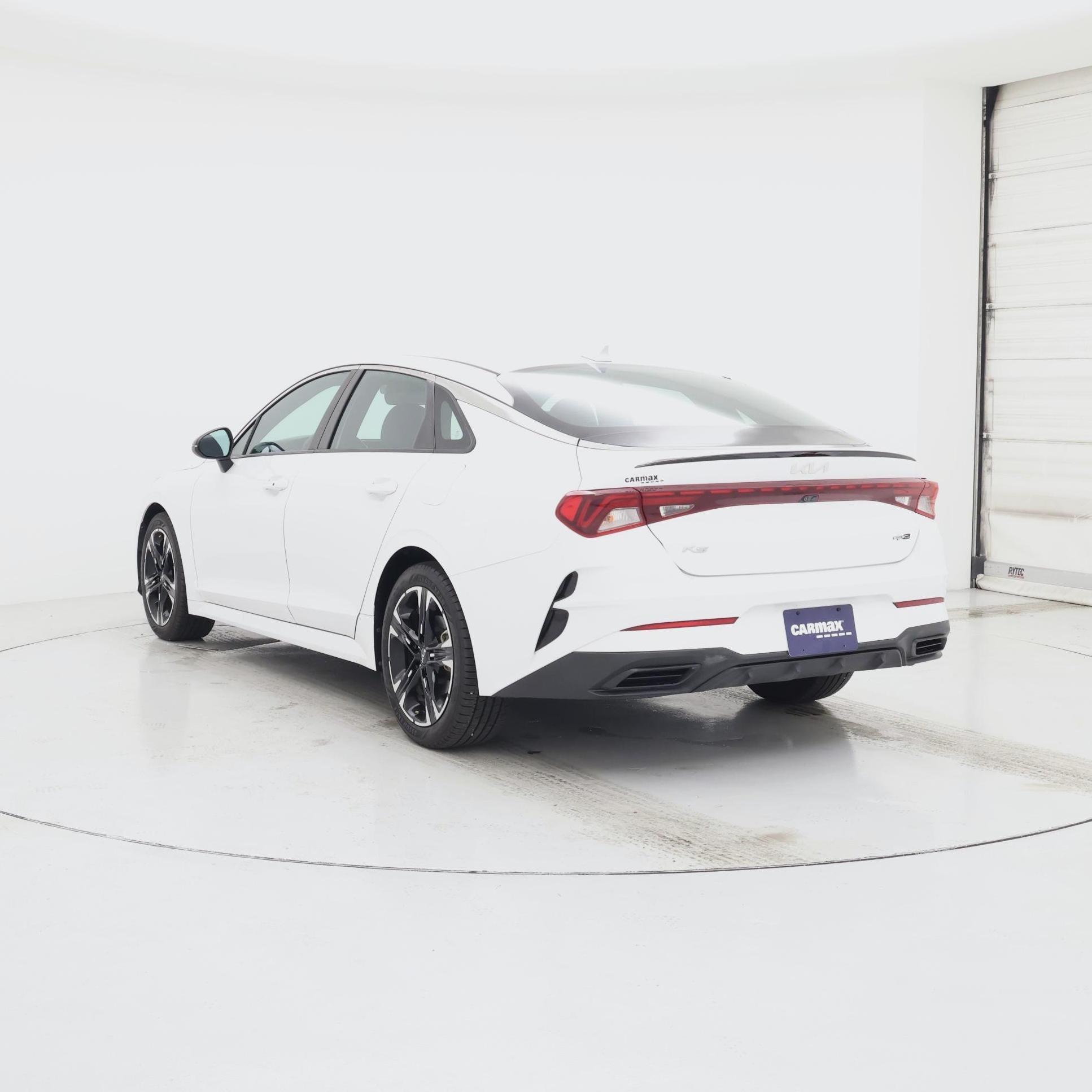 Thumbnail: 2022 Kia K5 - 2