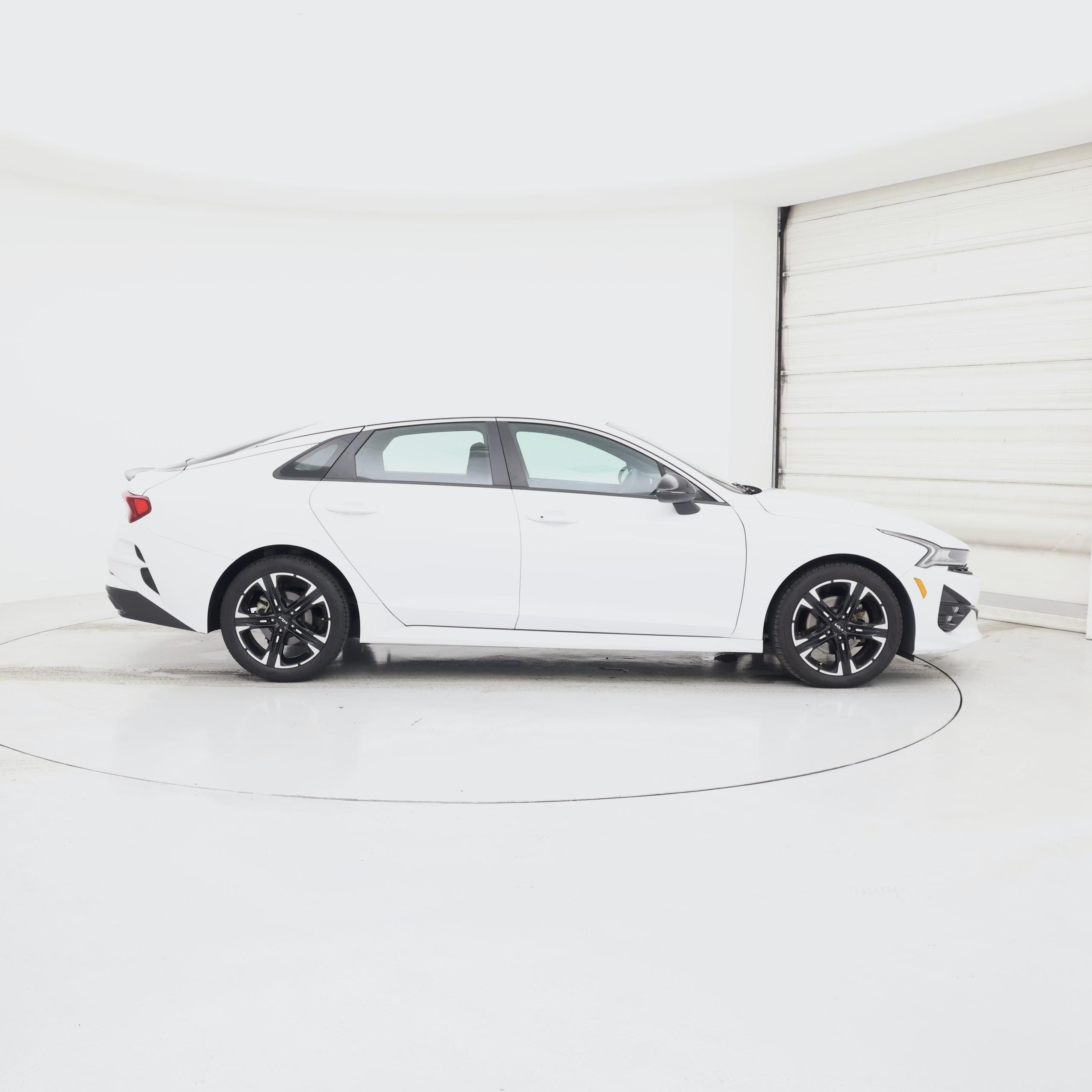 Thumbnail: 2022 Kia K5 - 7