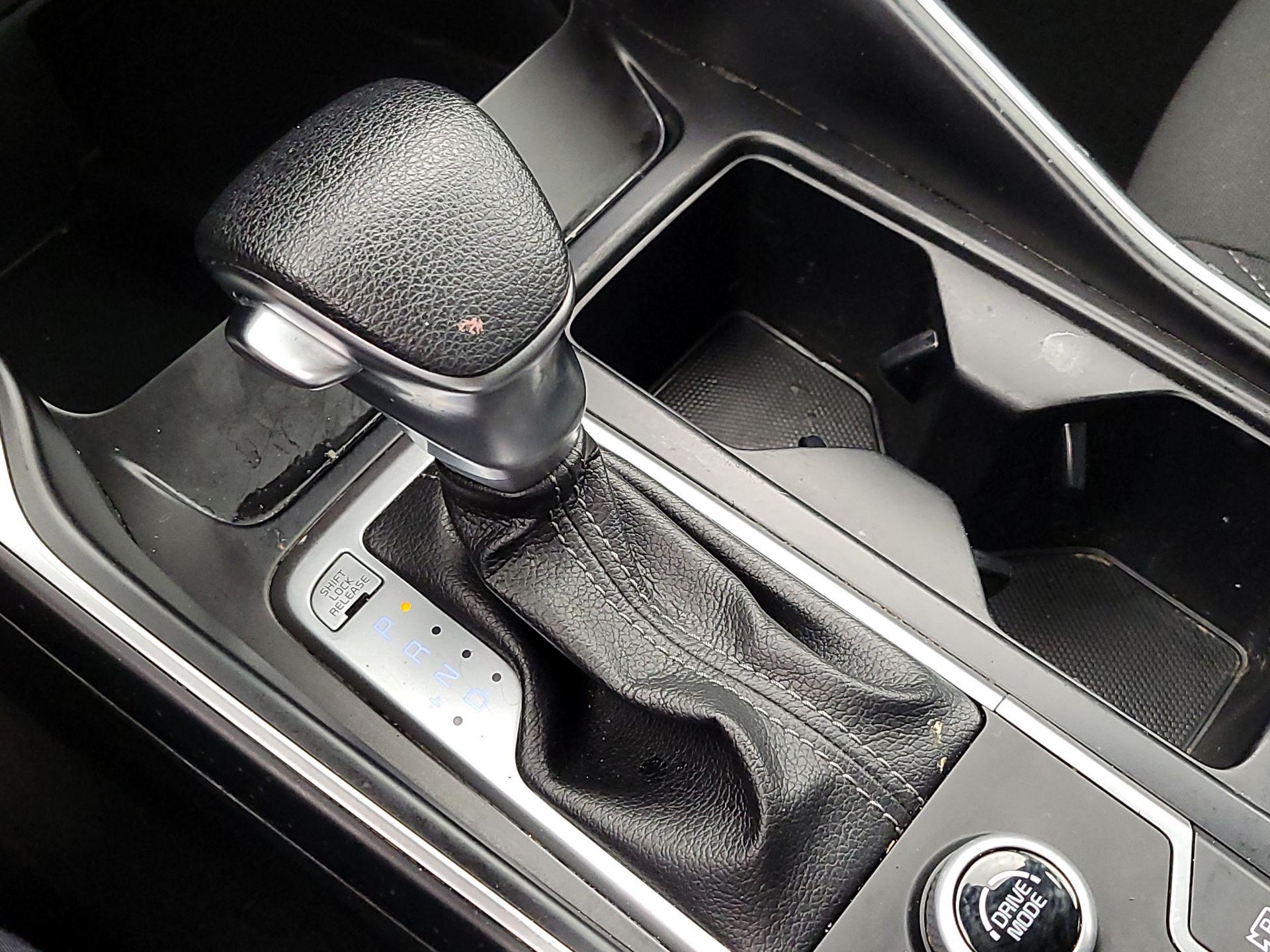 Thumbnail: 2021 Kia Sorento - 17