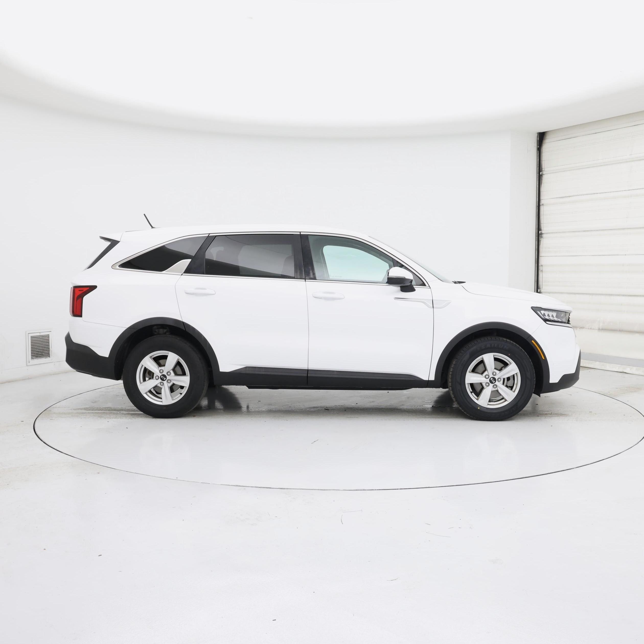 Thumbnail: 2021 Kia Sorento - 7