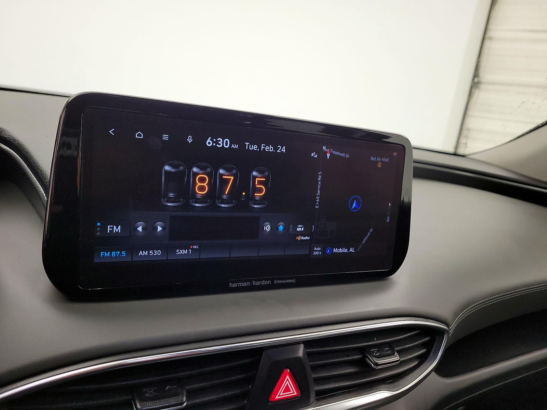 Thumbnail: 2022 Hyundai Santa Fe - 15