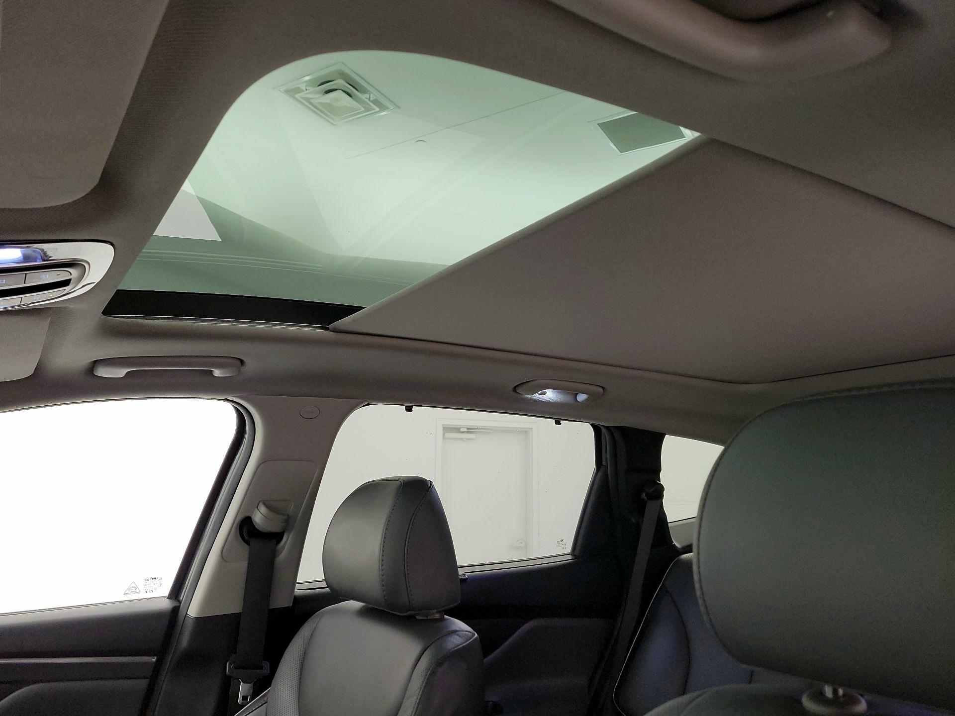 Thumbnail: 2022 Hyundai Santa Fe - 19