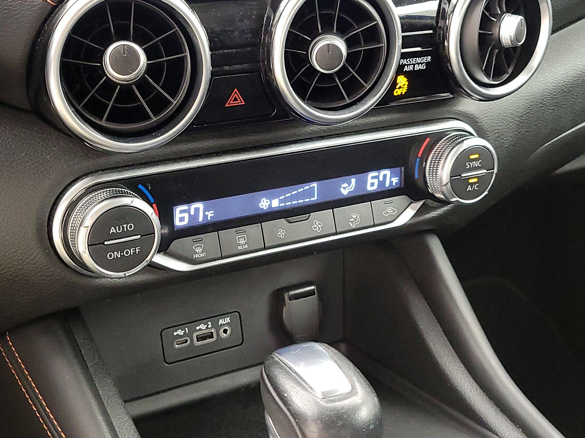 Thumbnail: 2021 Nissan Sentra - 16