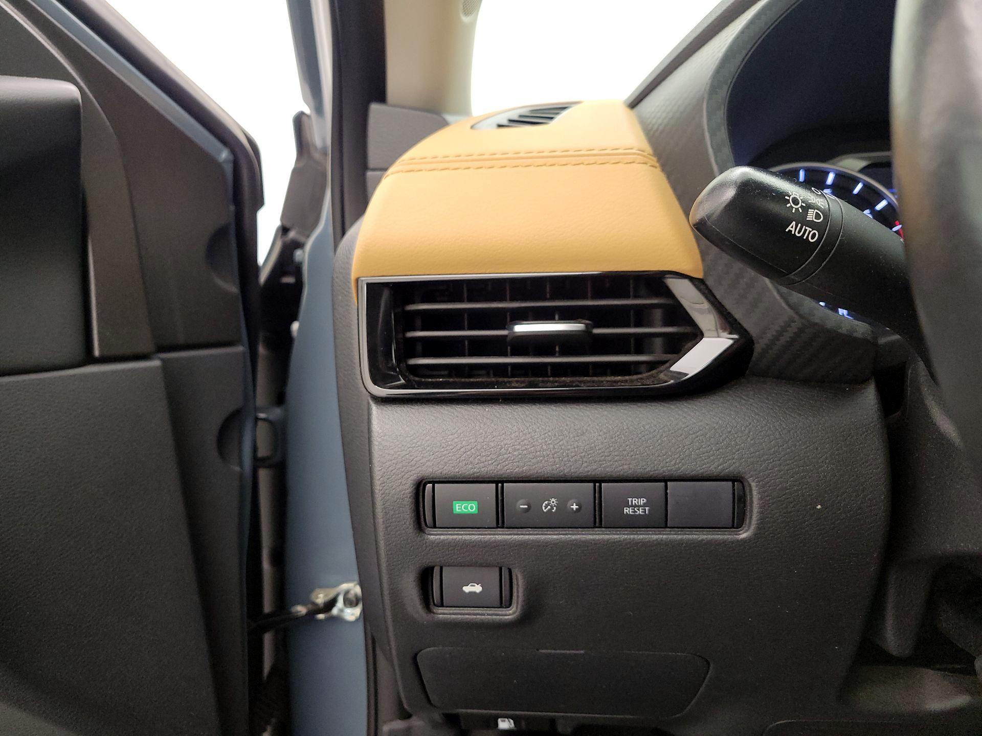 Thumbnail: 2024 Nissan Sentra - 13