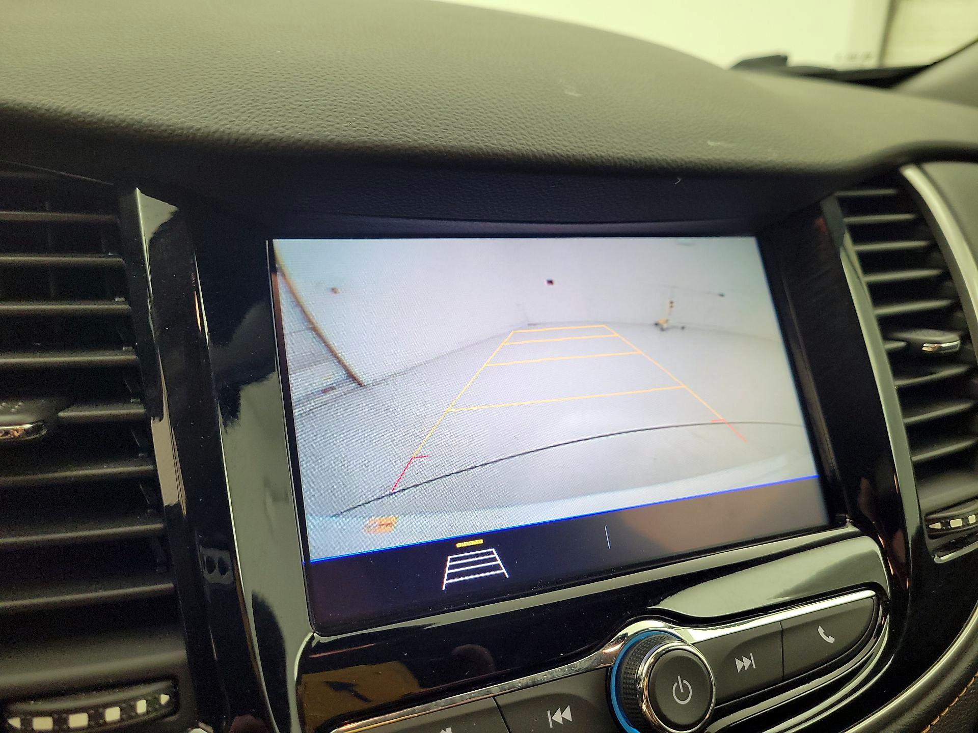 Thumbnail: 2020 Chevrolet Trax - 14