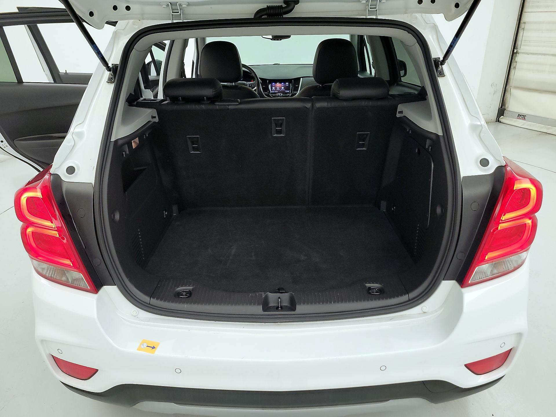 Thumbnail: 2020 Chevrolet Trax - 20