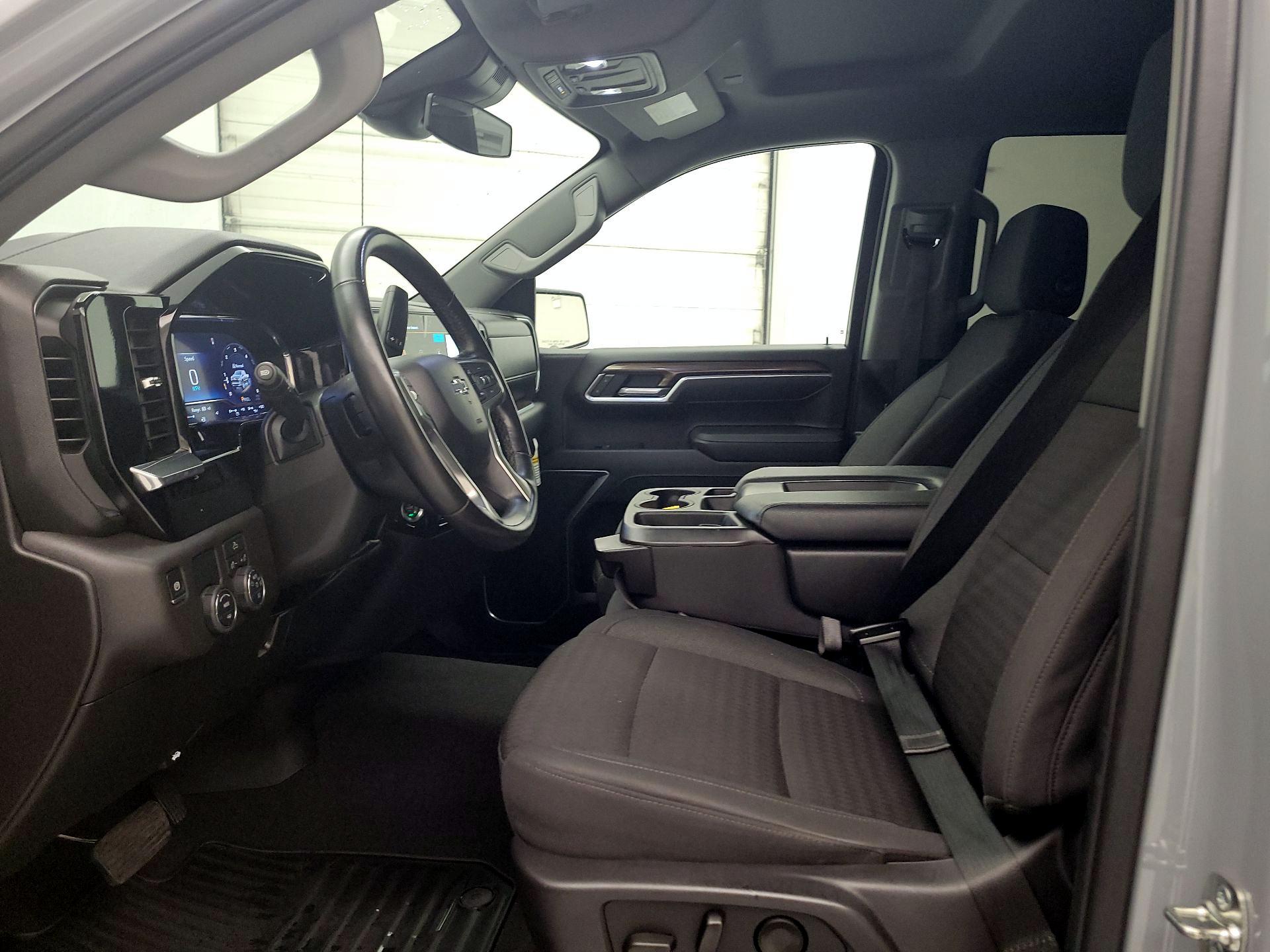 Thumbnail: 2025 Chevrolet Silverado 1500 - 11