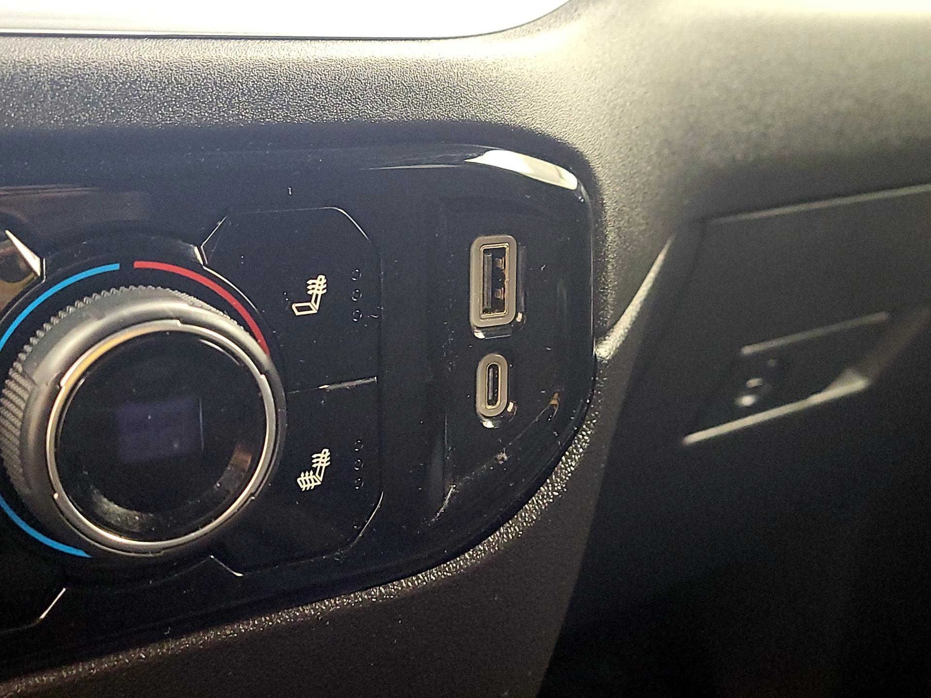 Thumbnail: 2025 Chevrolet Silverado 1500 - 18