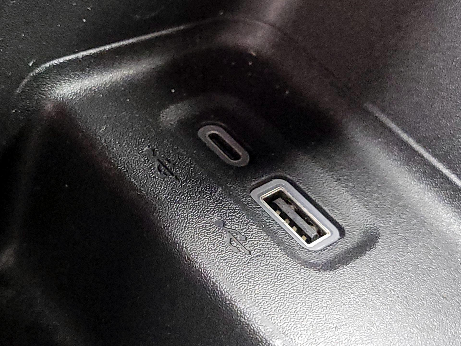 Thumbnail: 2023 Chevrolet Colorado - 18