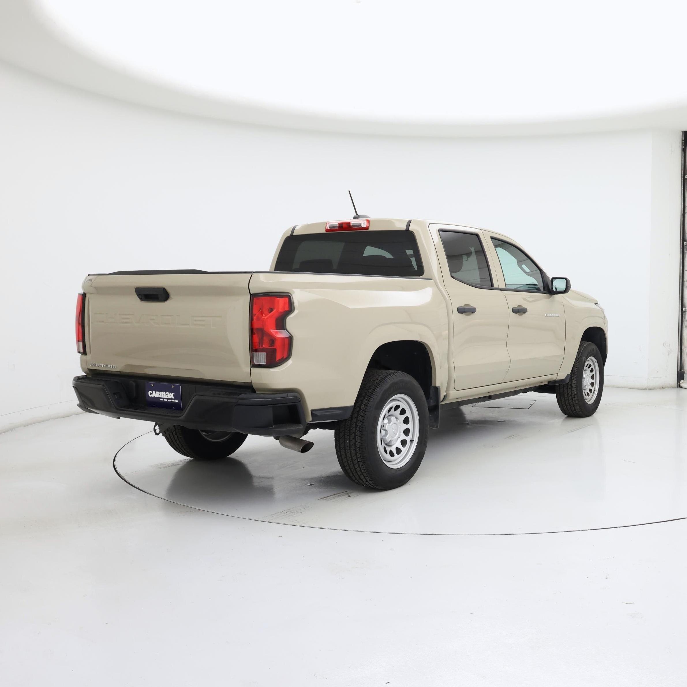 Thumbnail: 2023 Chevrolet Colorado - 8