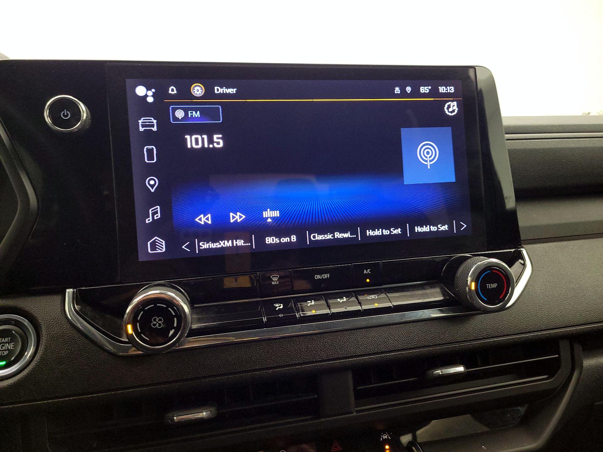 Thumbnail: 2023 Chevrolet Colorado - 15