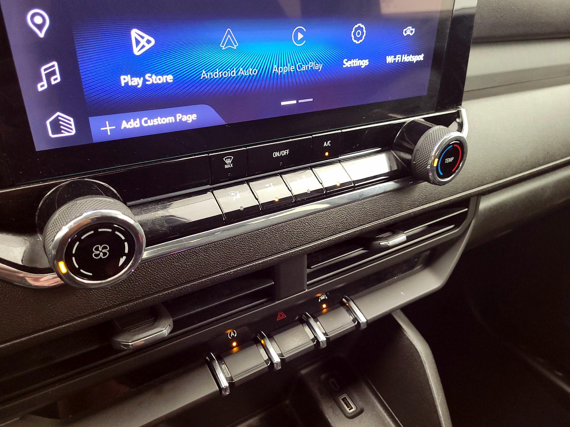 Thumbnail: 2023 Chevrolet Colorado - 16