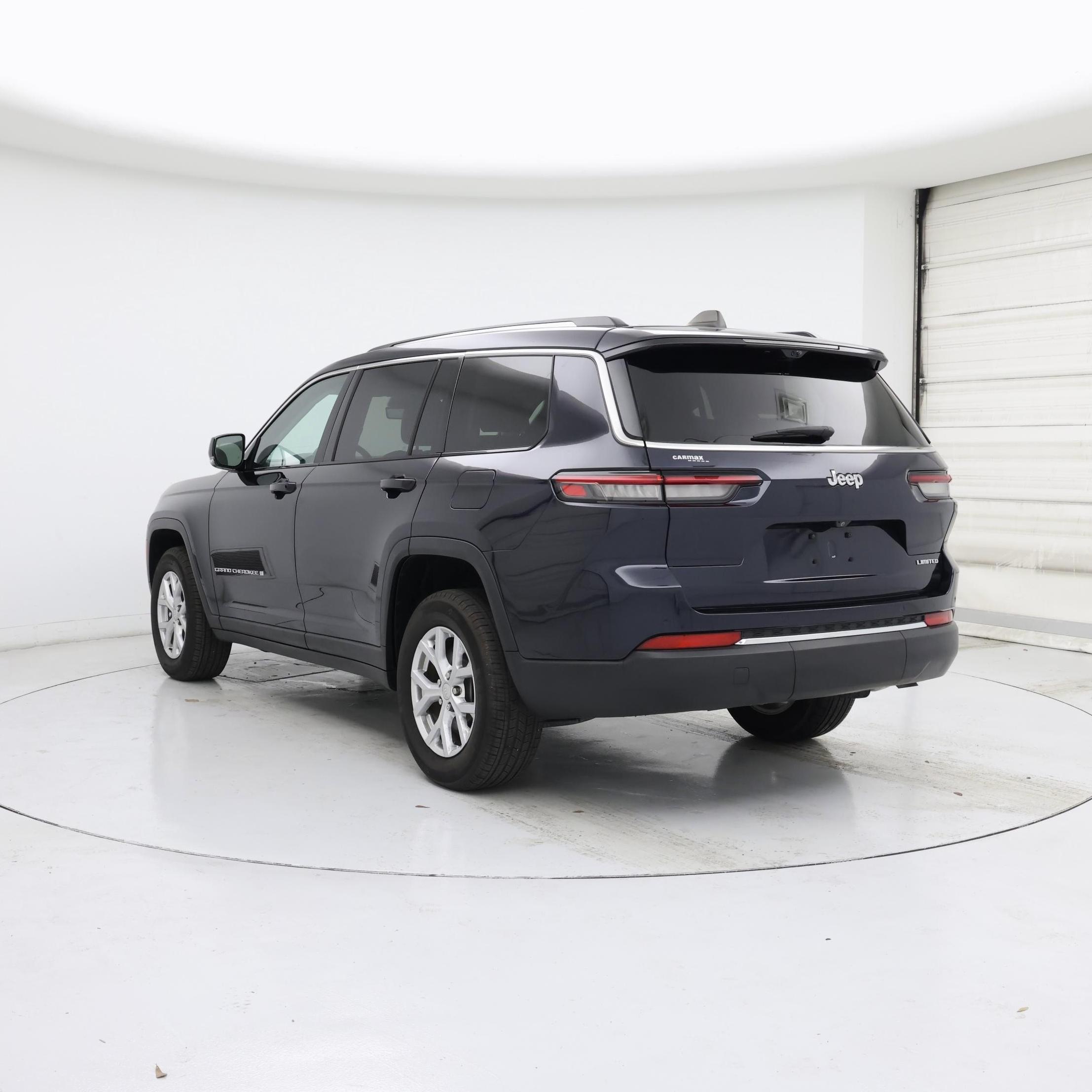 Thumbnail: 2023 Jeep Grand Cherokee L - 2