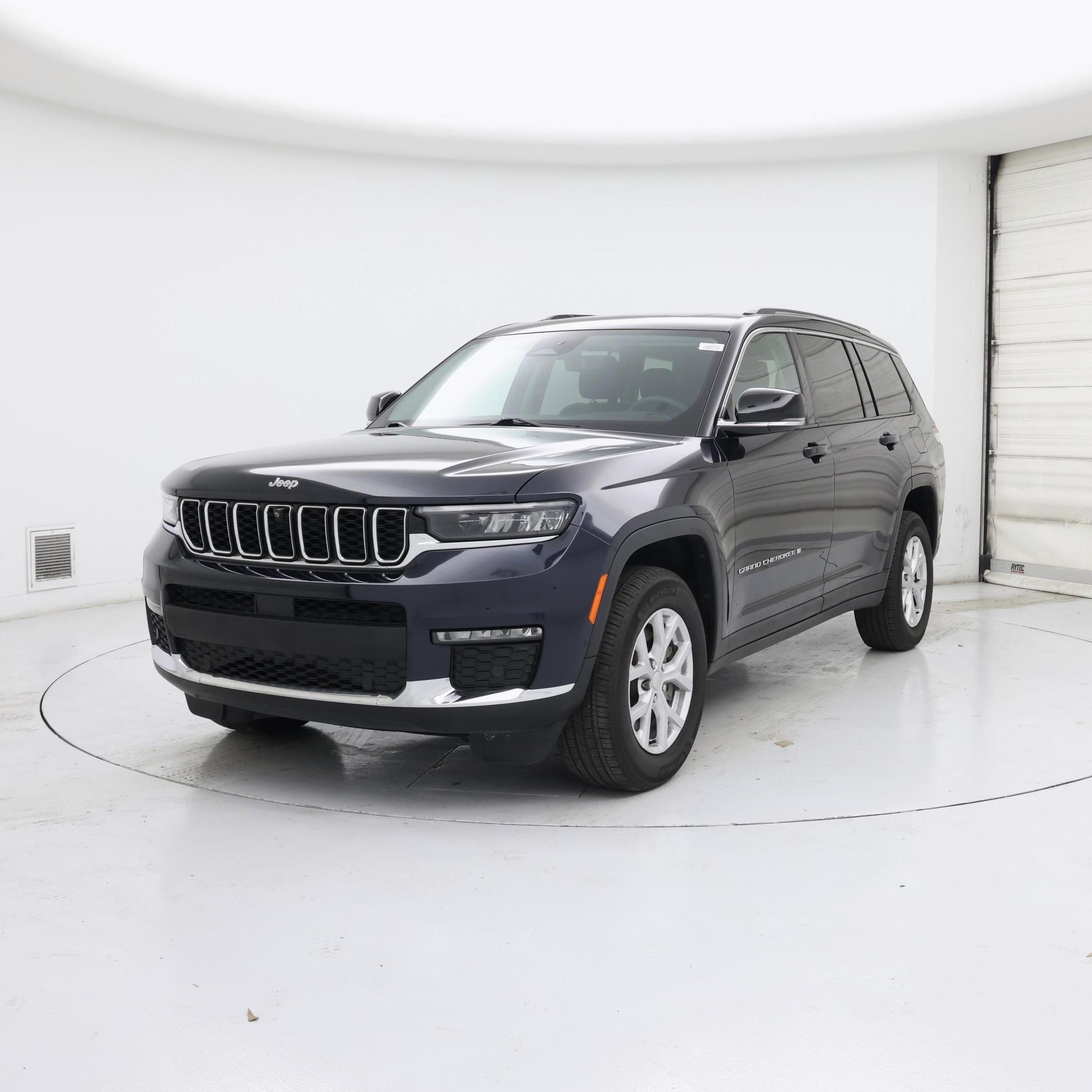 Thumbnail: 2023 Jeep Grand Cherokee L - 4