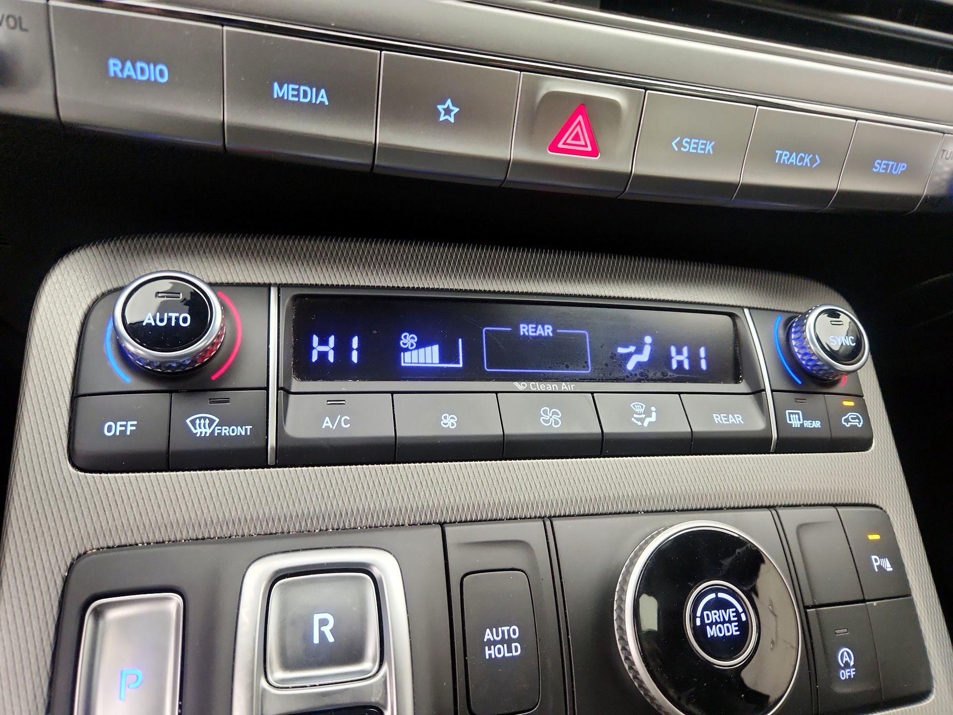 Thumbnail: 2021 Hyundai Palisade - 16