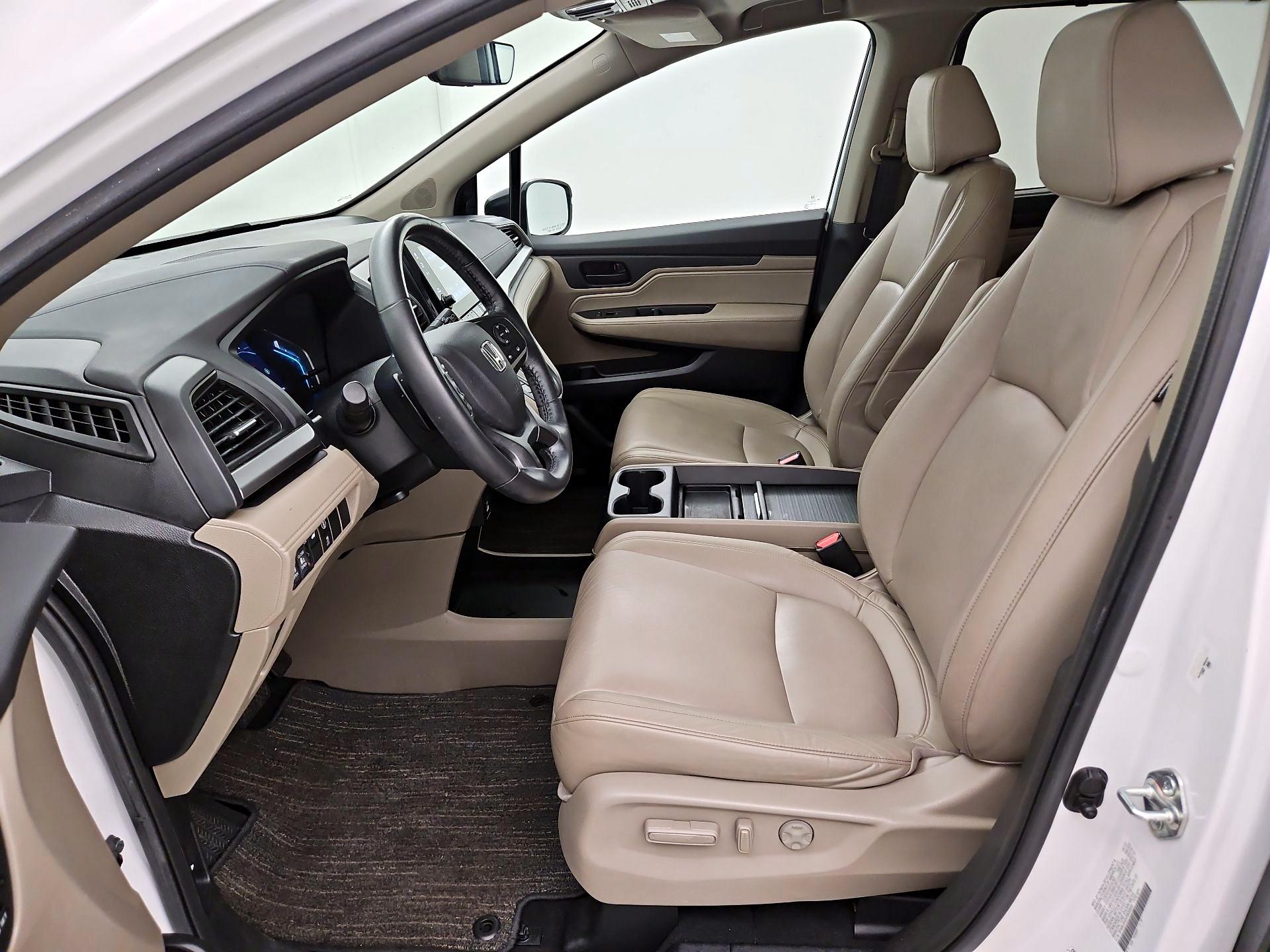Thumbnail: 2023 Honda Odyssey - 11