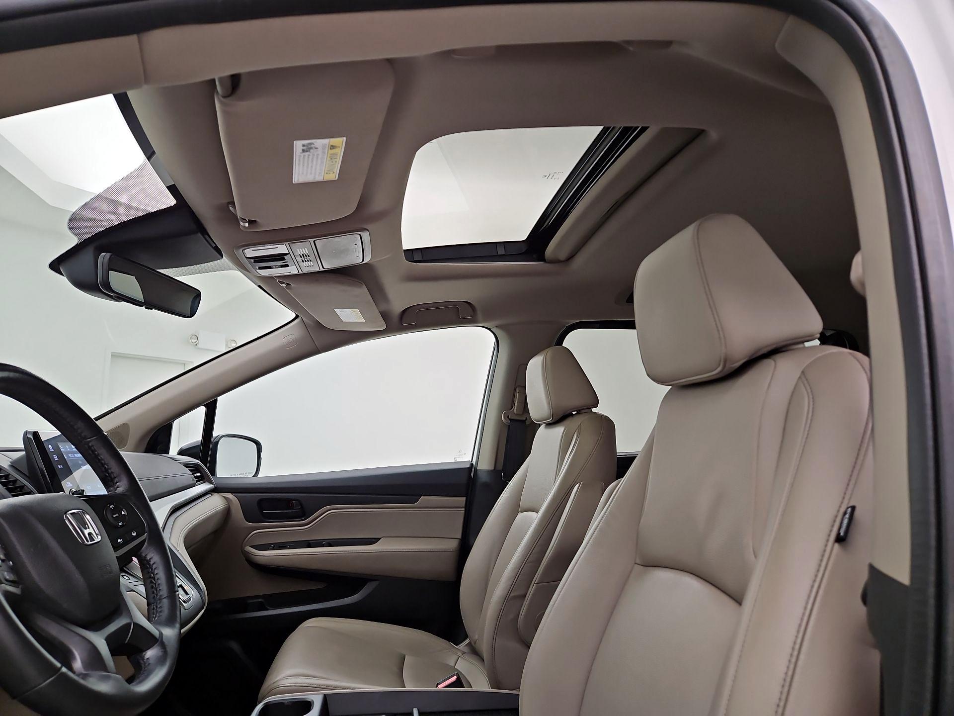 Thumbnail: 2023 Honda Odyssey - 19