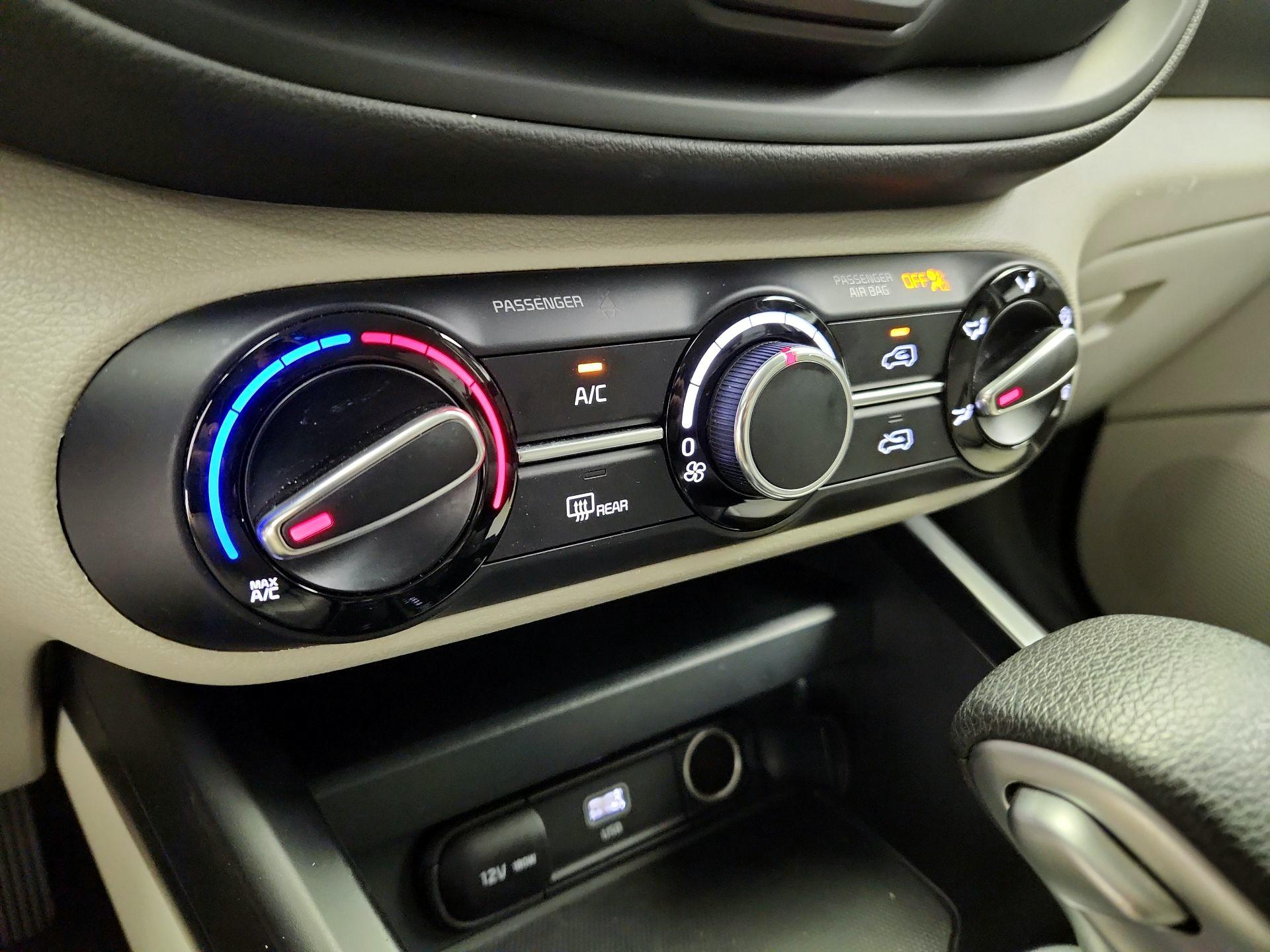 Thumbnail: 2025 Kia Soul - 16