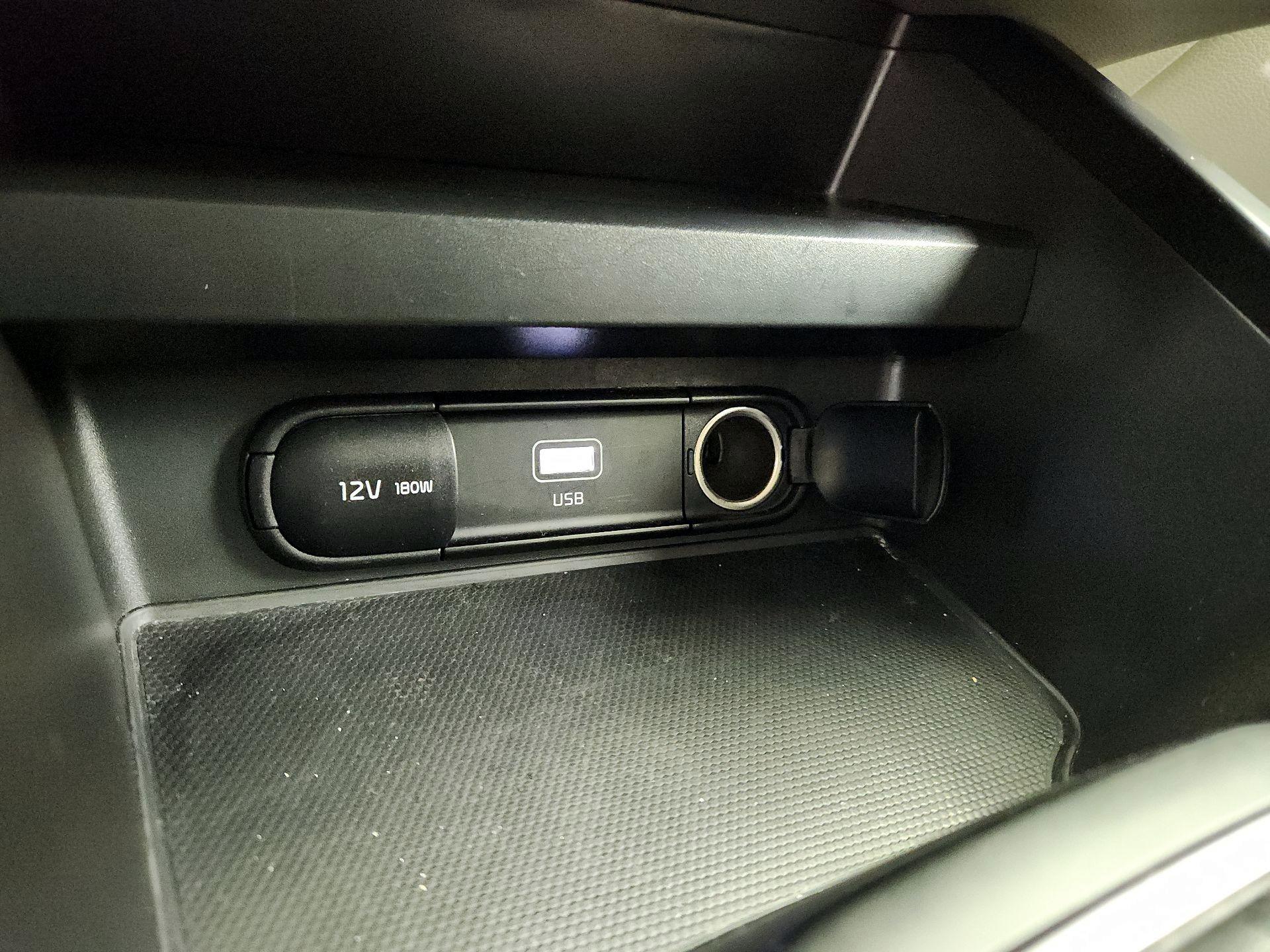 Thumbnail: 2025 Kia Soul - 18