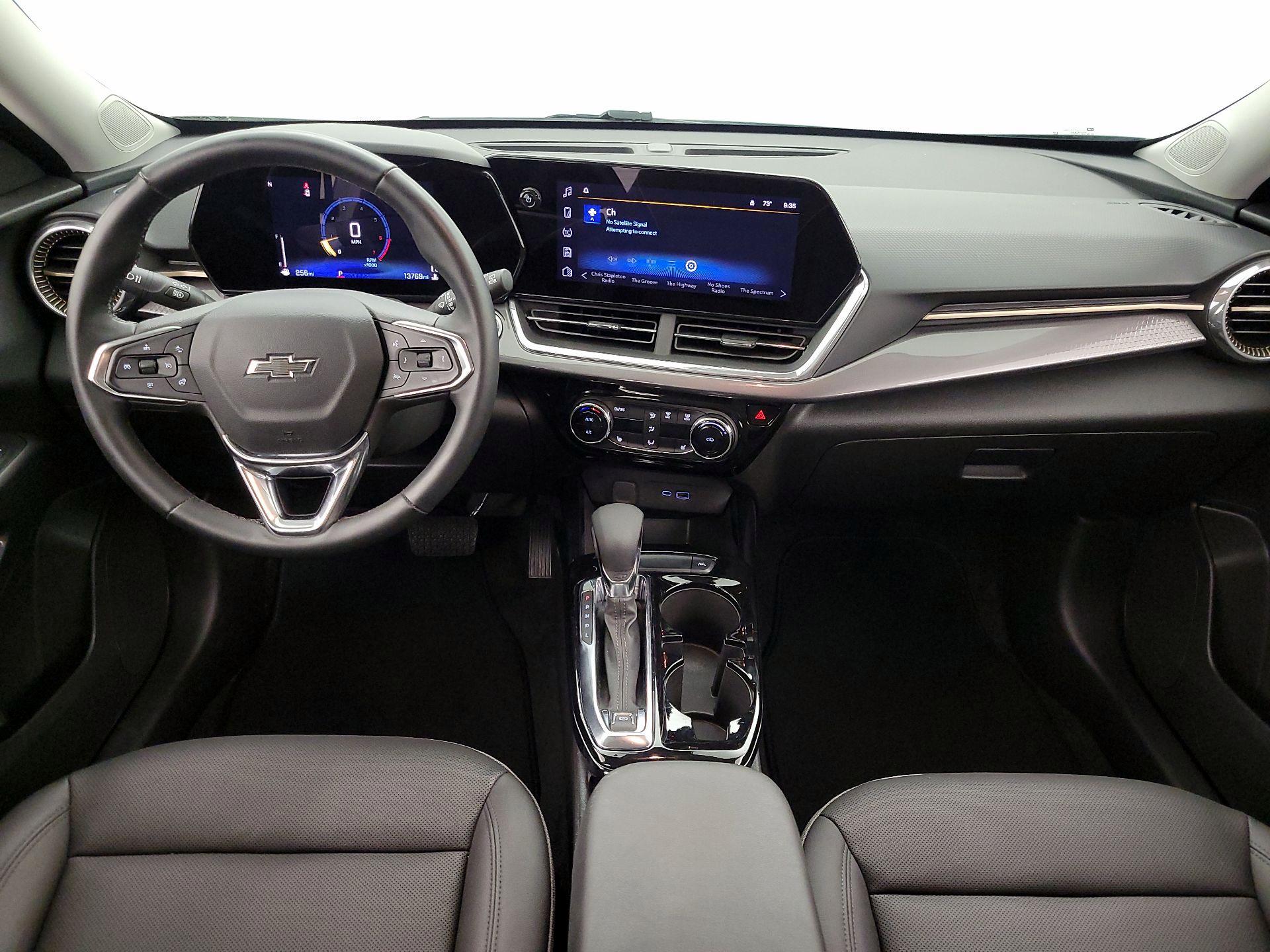 Thumbnail: 2024 Chevrolet Trax - 9