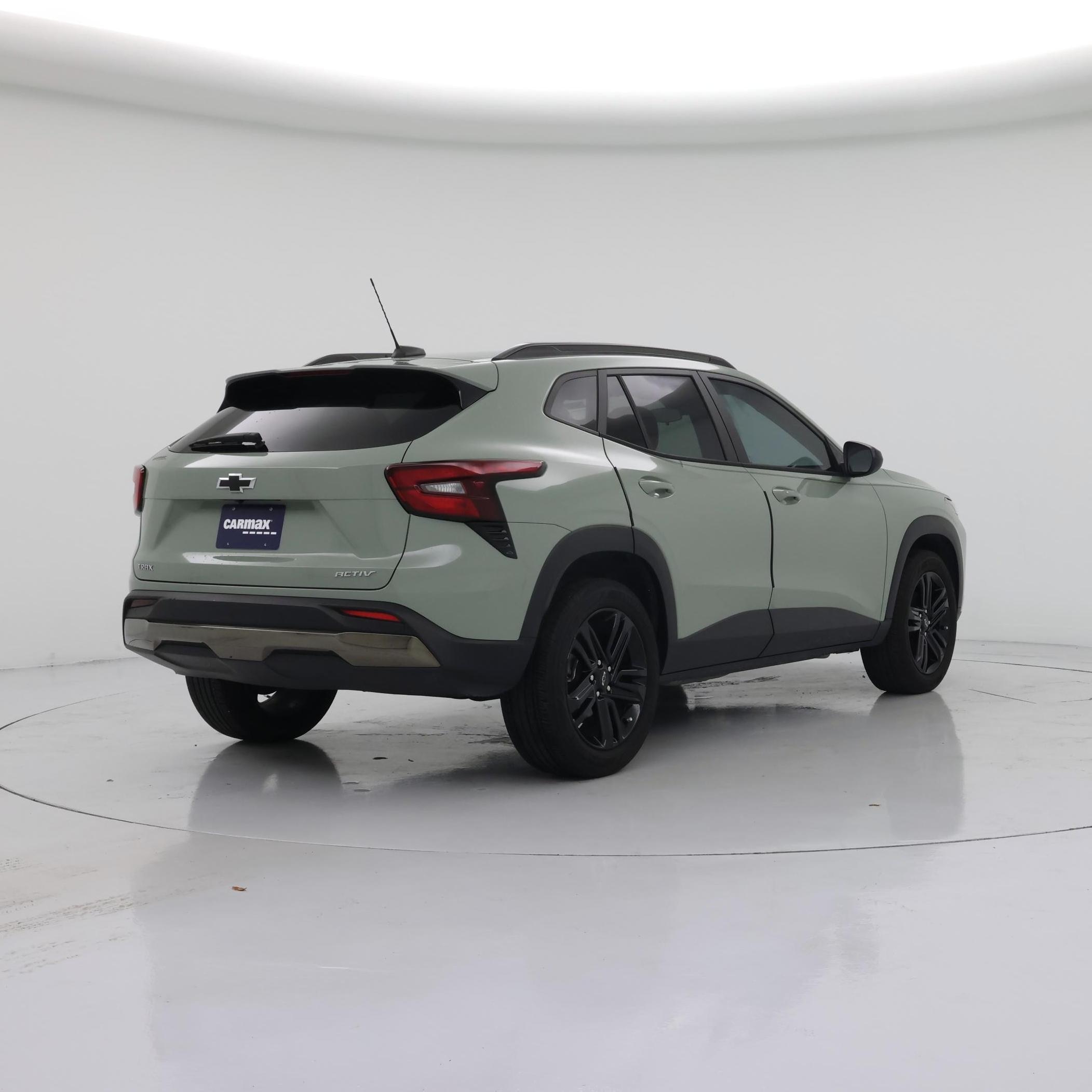 Thumbnail: 2024 Chevrolet Trax - 8