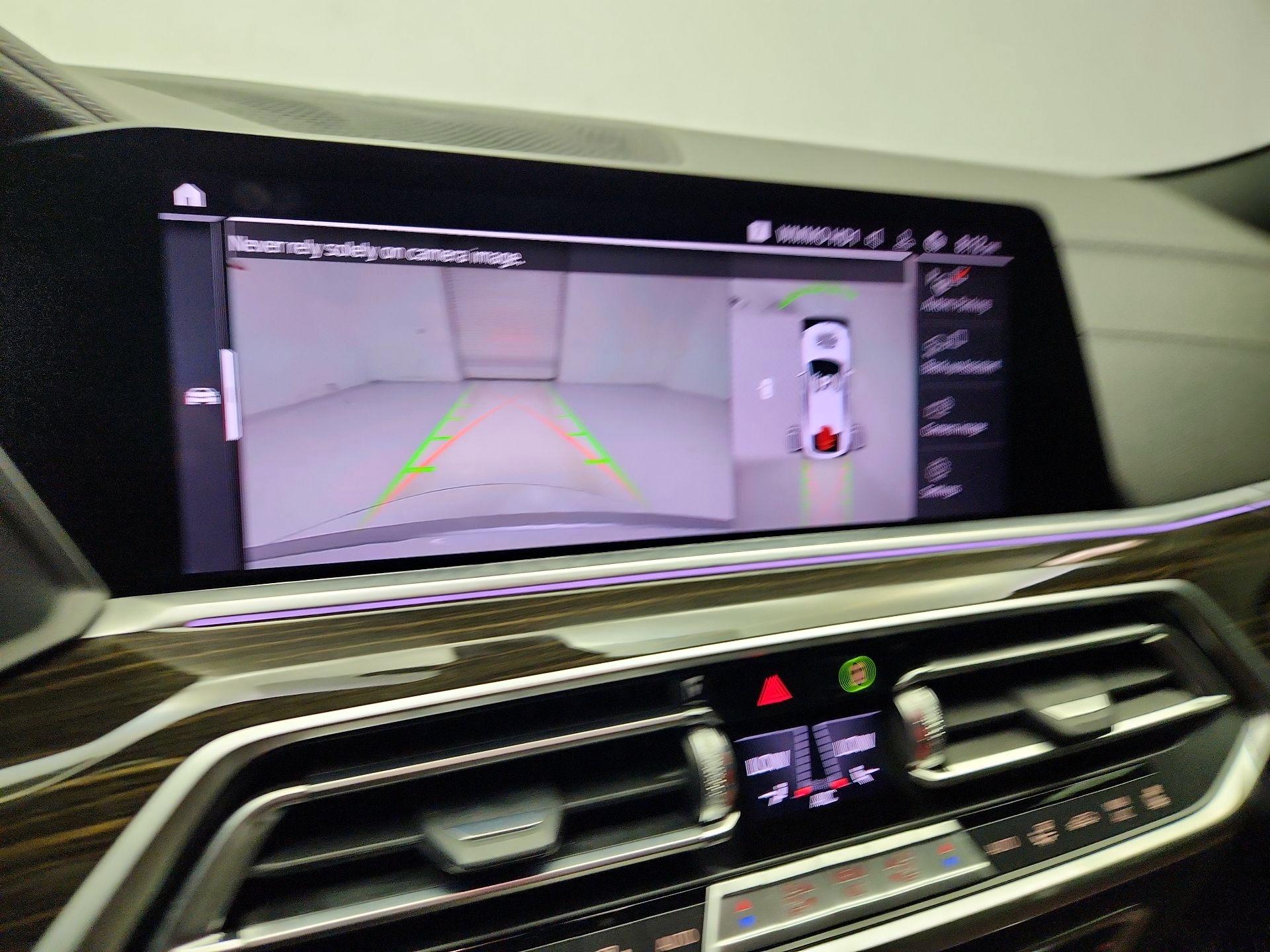 Thumbnail: 2020 BMW X6 - 15