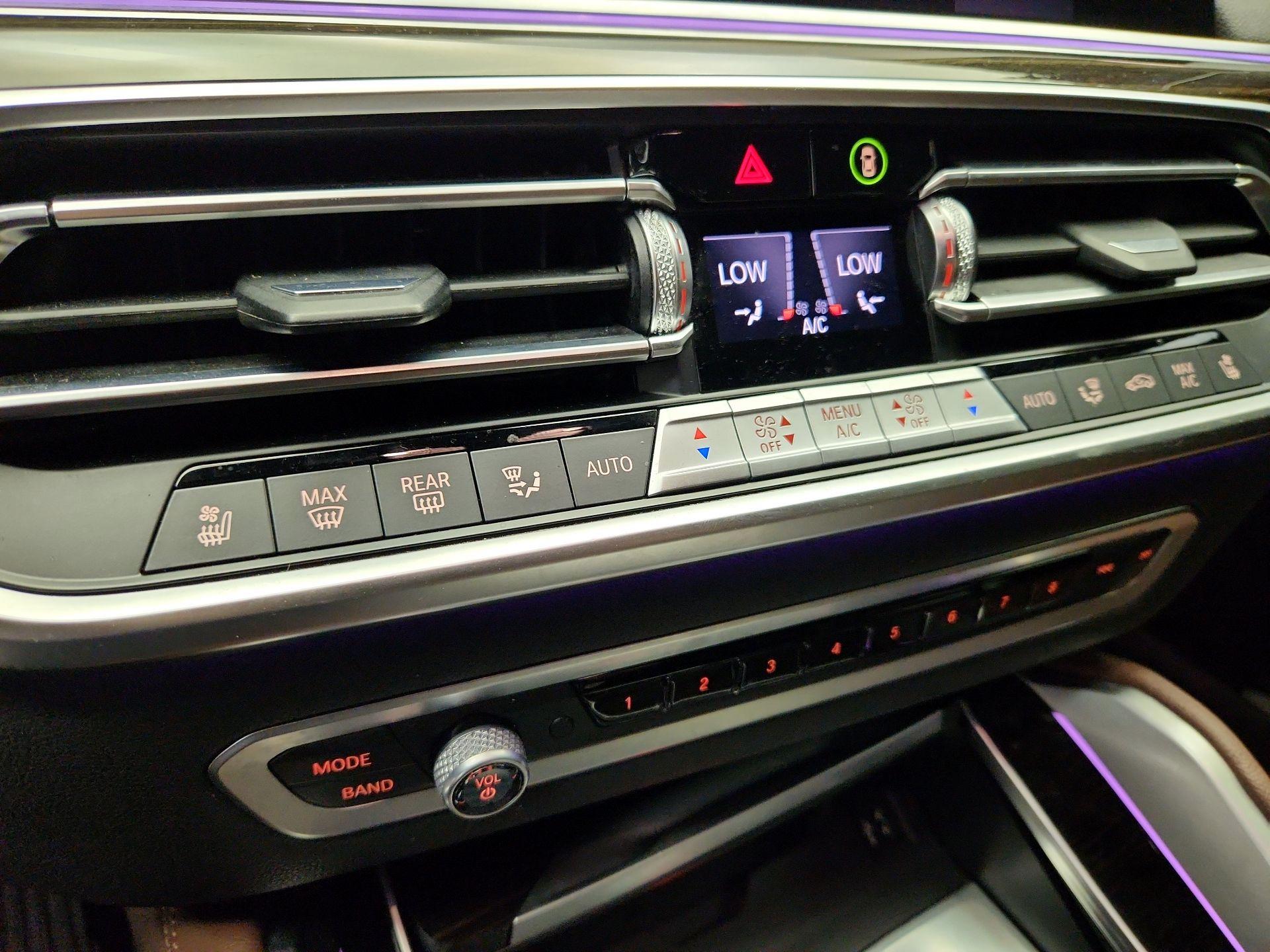 Thumbnail: 2020 BMW X6 - 17