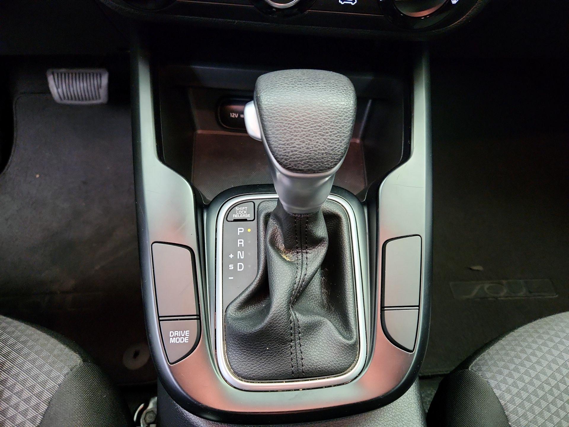 Thumbnail: 2025 Kia Soul - 17