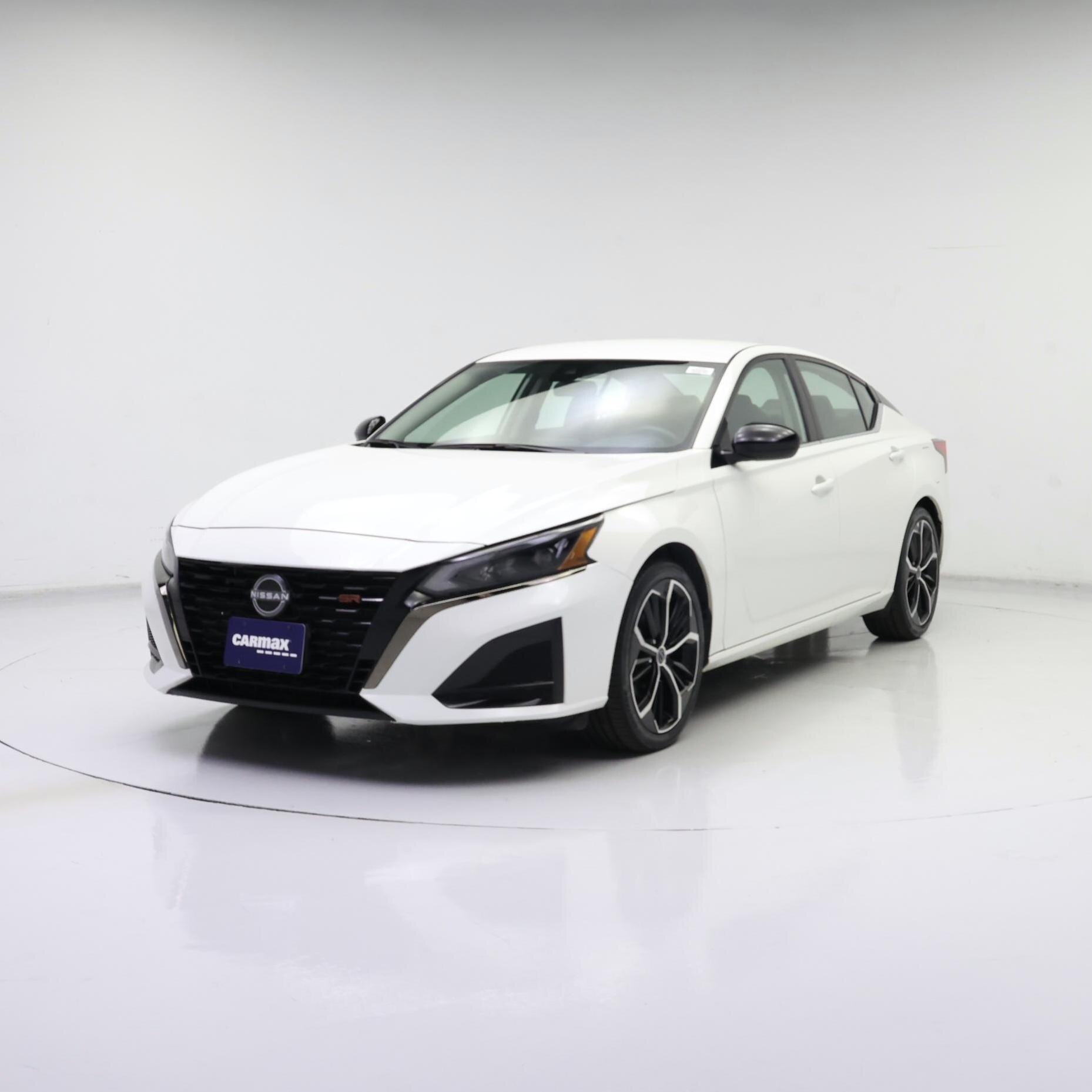 Thumbnail: 2025 Nissan Altima - 4