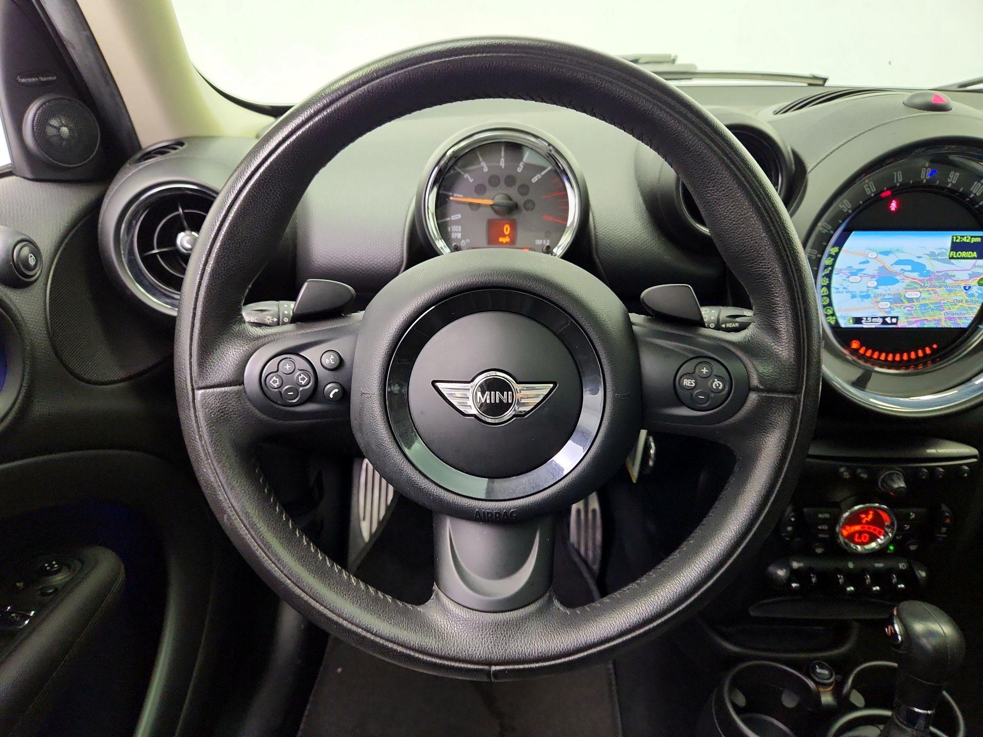 Thumbnail: 2016 MINI Cooper Countryman - 10