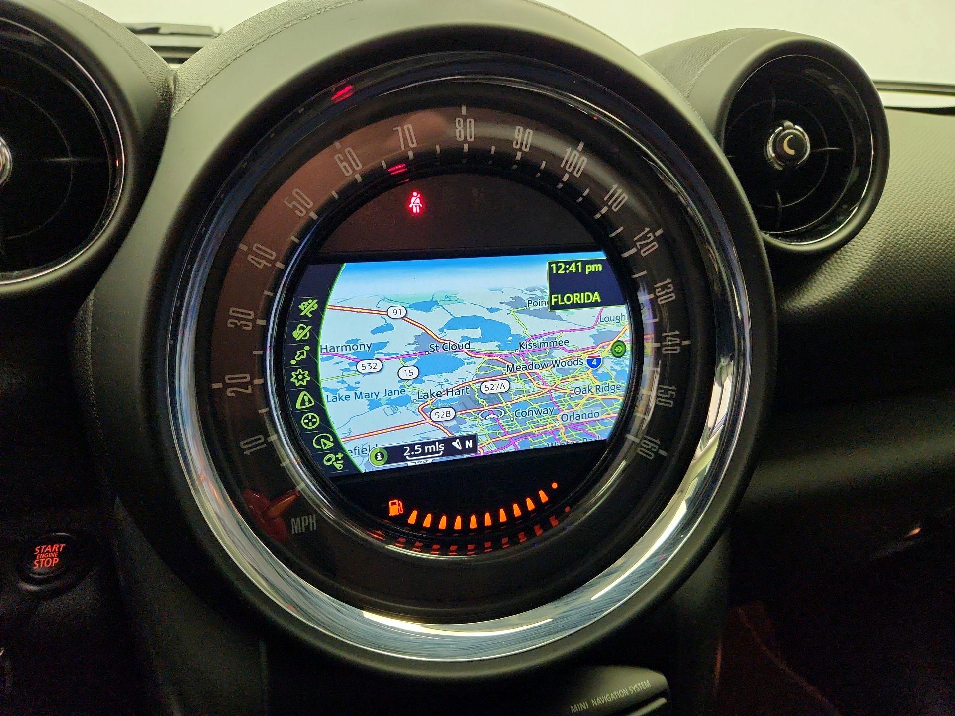 Thumbnail: 2016 MINI Cooper Countryman - 13