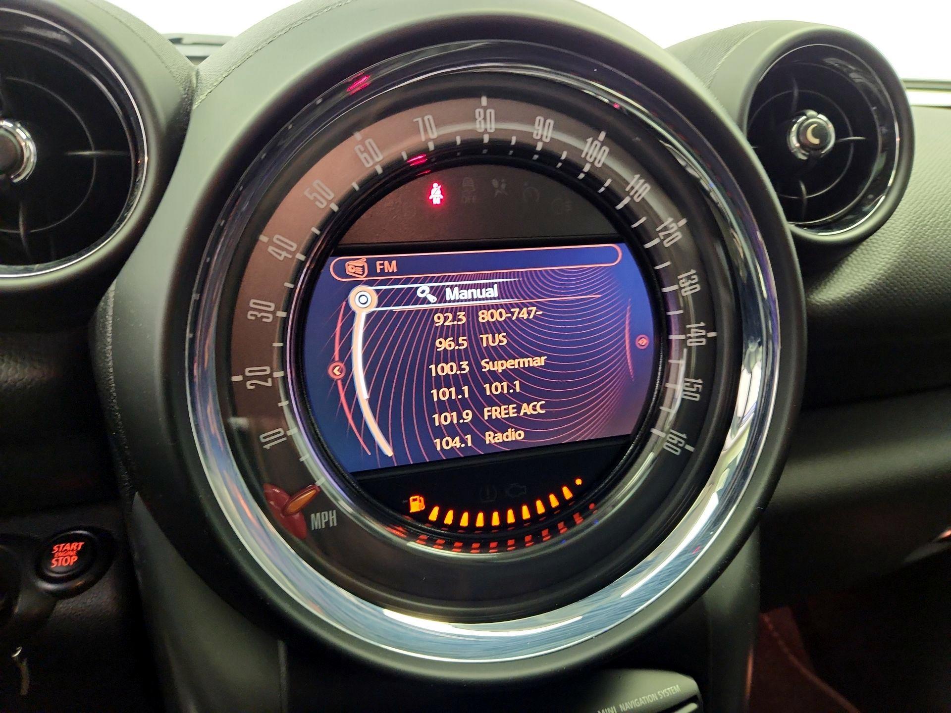 Thumbnail: 2016 MINI Cooper Countryman - 14