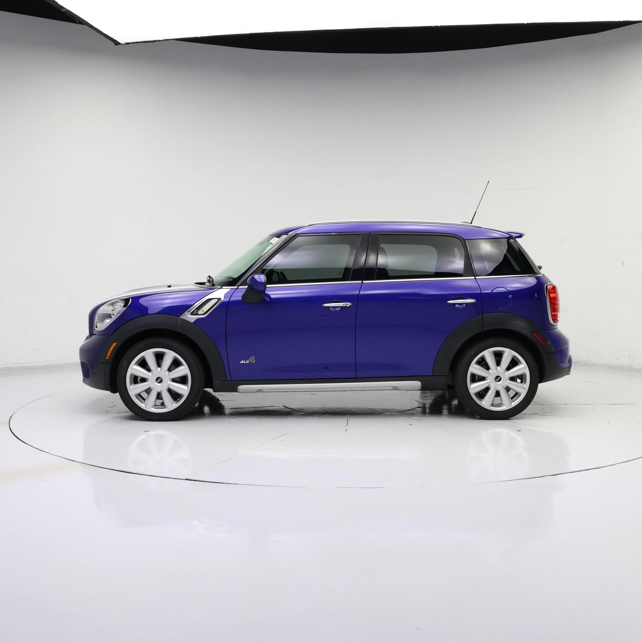 Thumbnail: 2016 MINI Cooper Countryman - 3