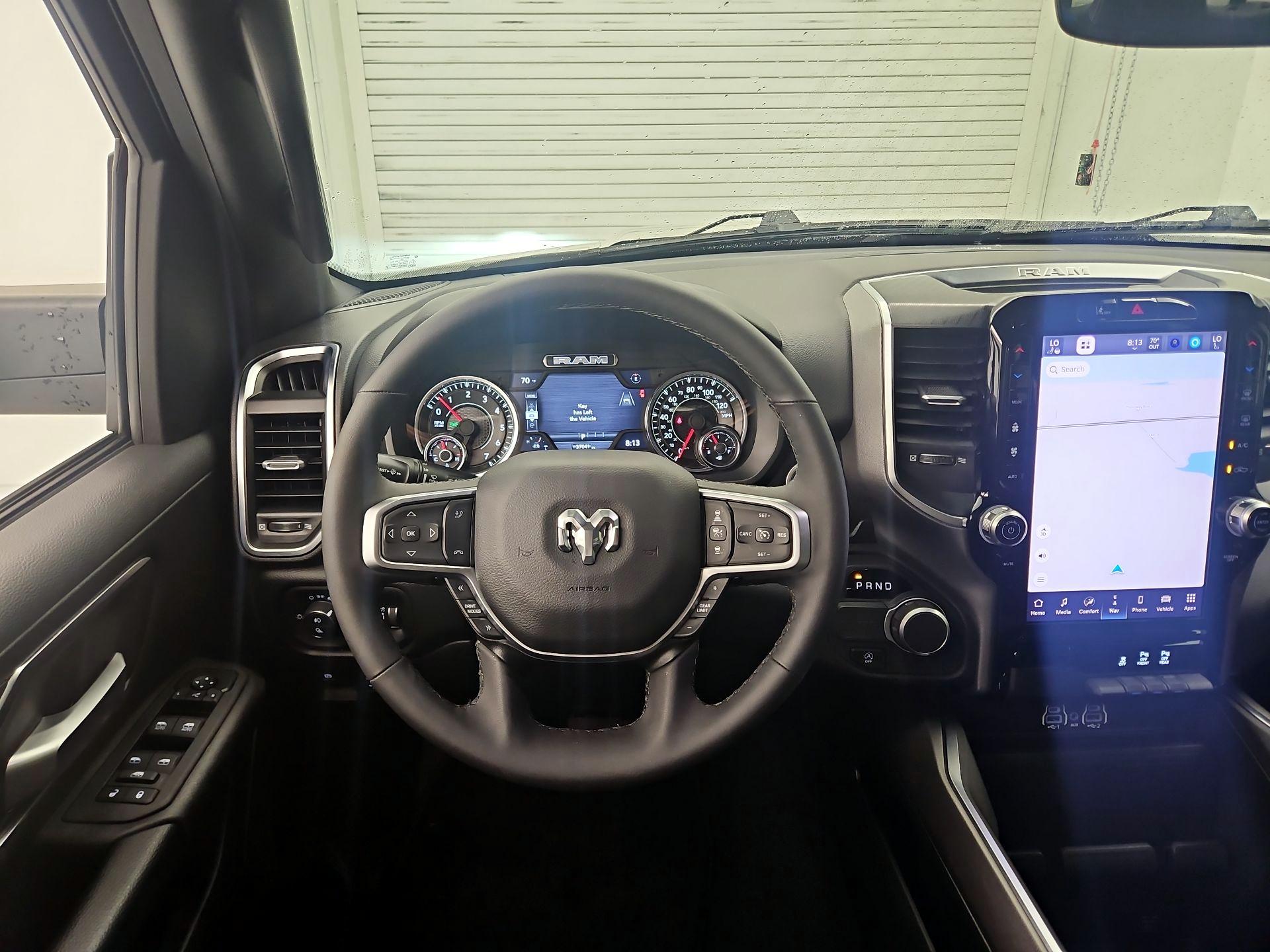 Thumbnail: 2025 RAM 1500 - 10