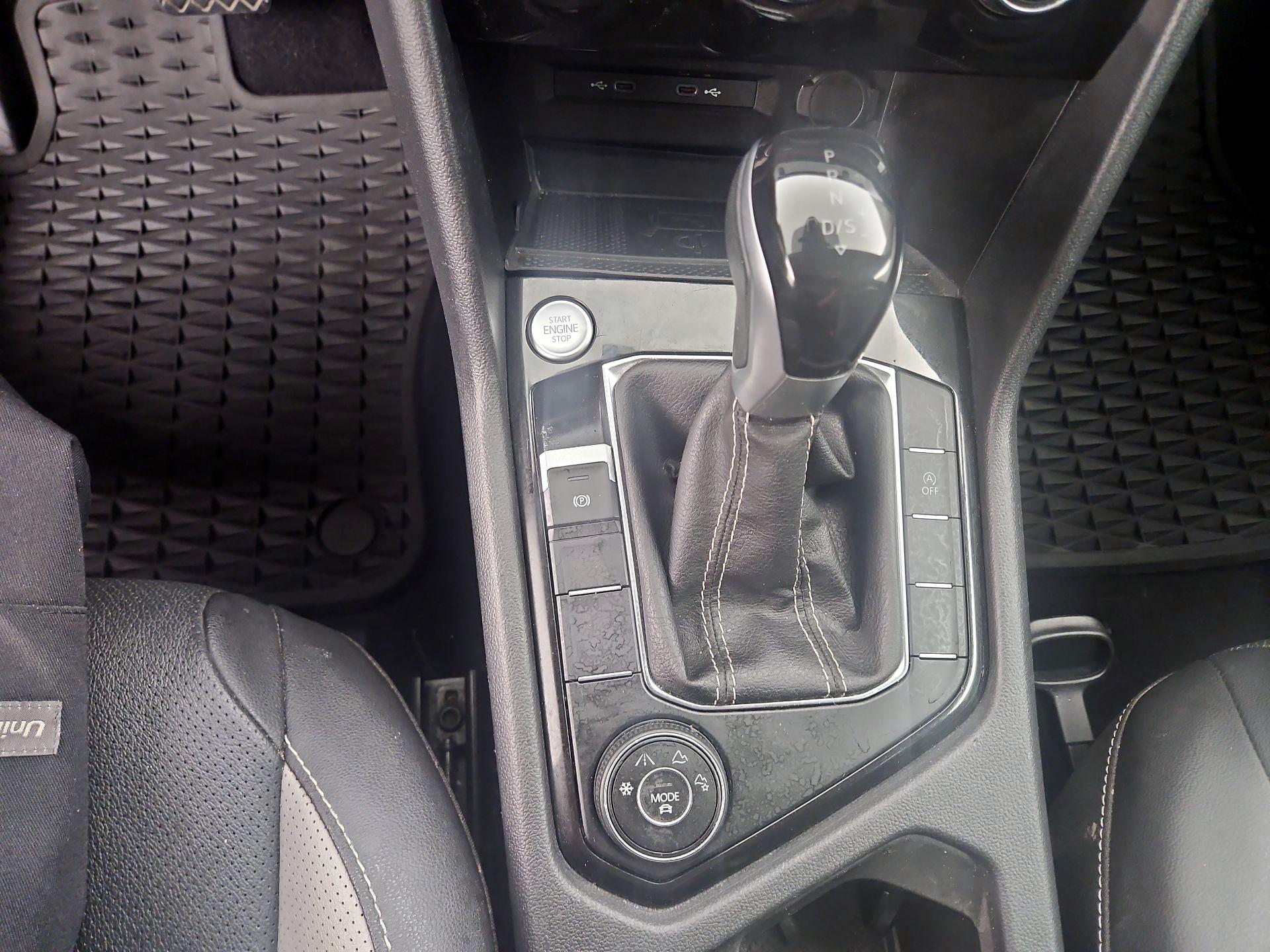 Thumbnail: 2024 Volkswagen Taos - 18